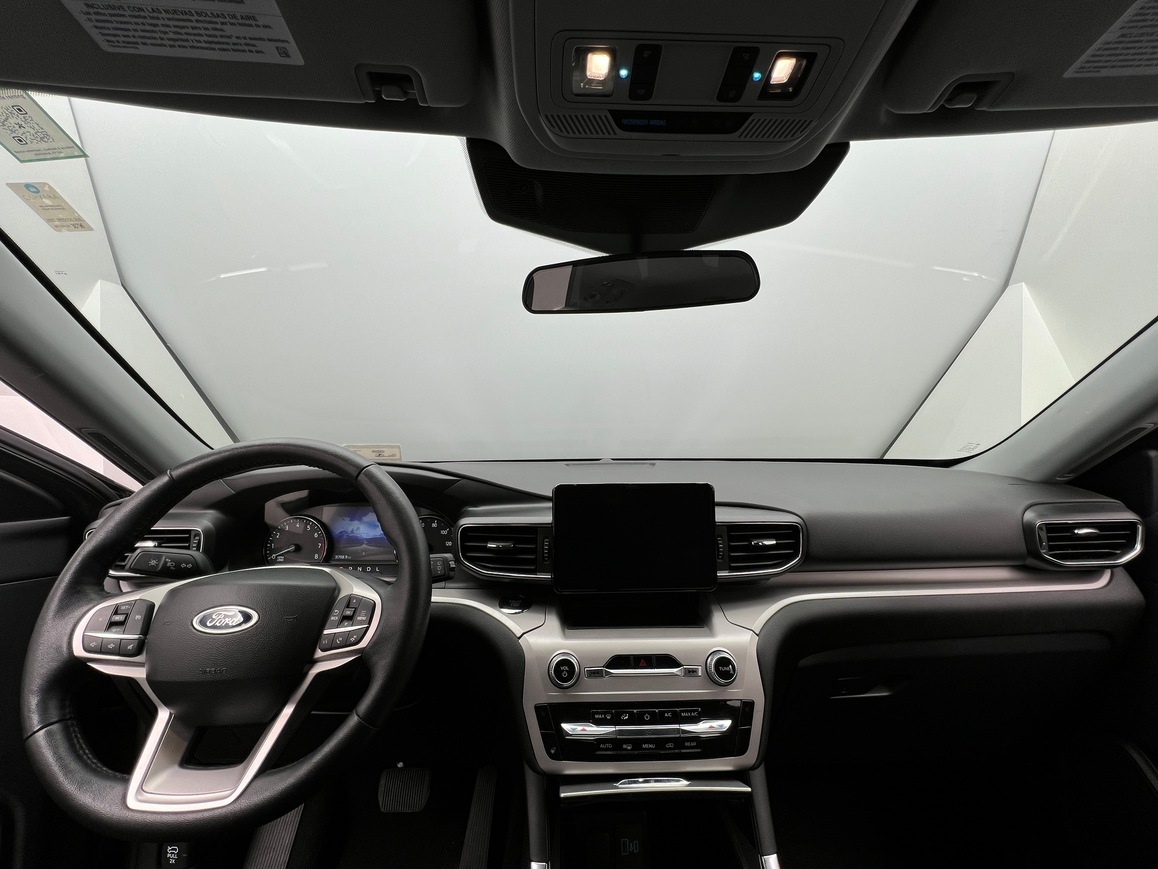 2024 Ford Explorer XLT 3