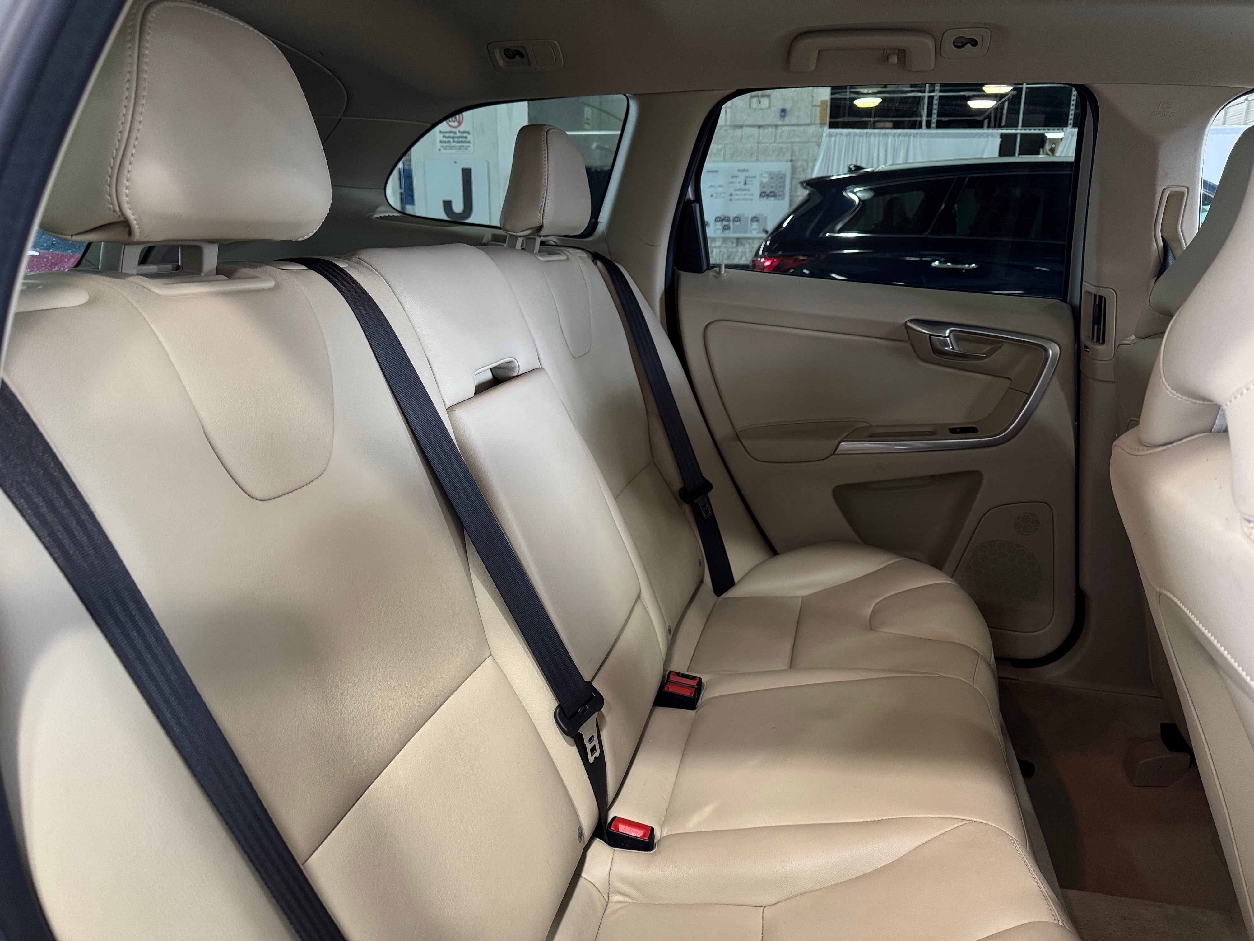 2015 Volvo XC60 T6 5
