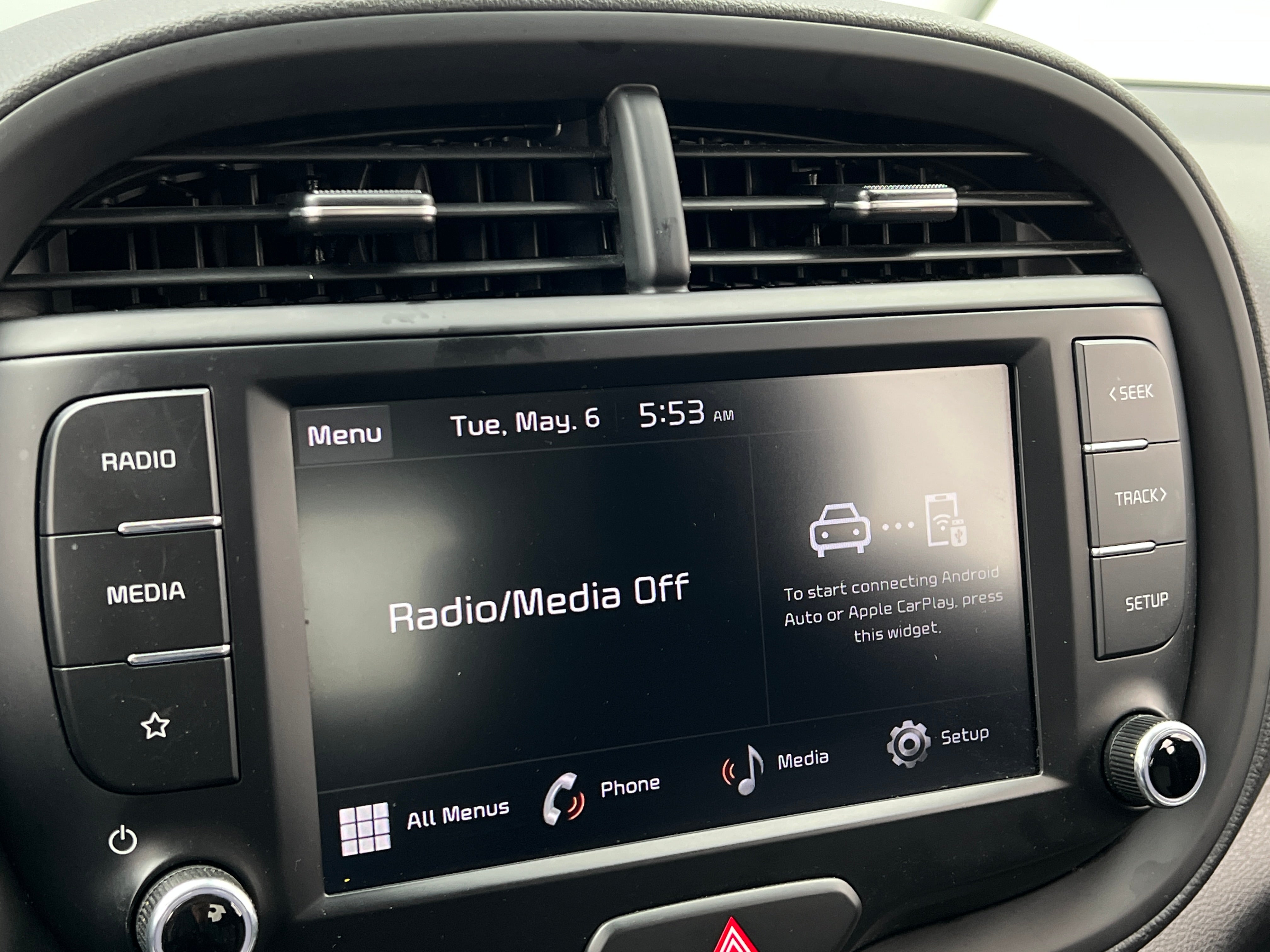 2023 Kia Soul LX 4