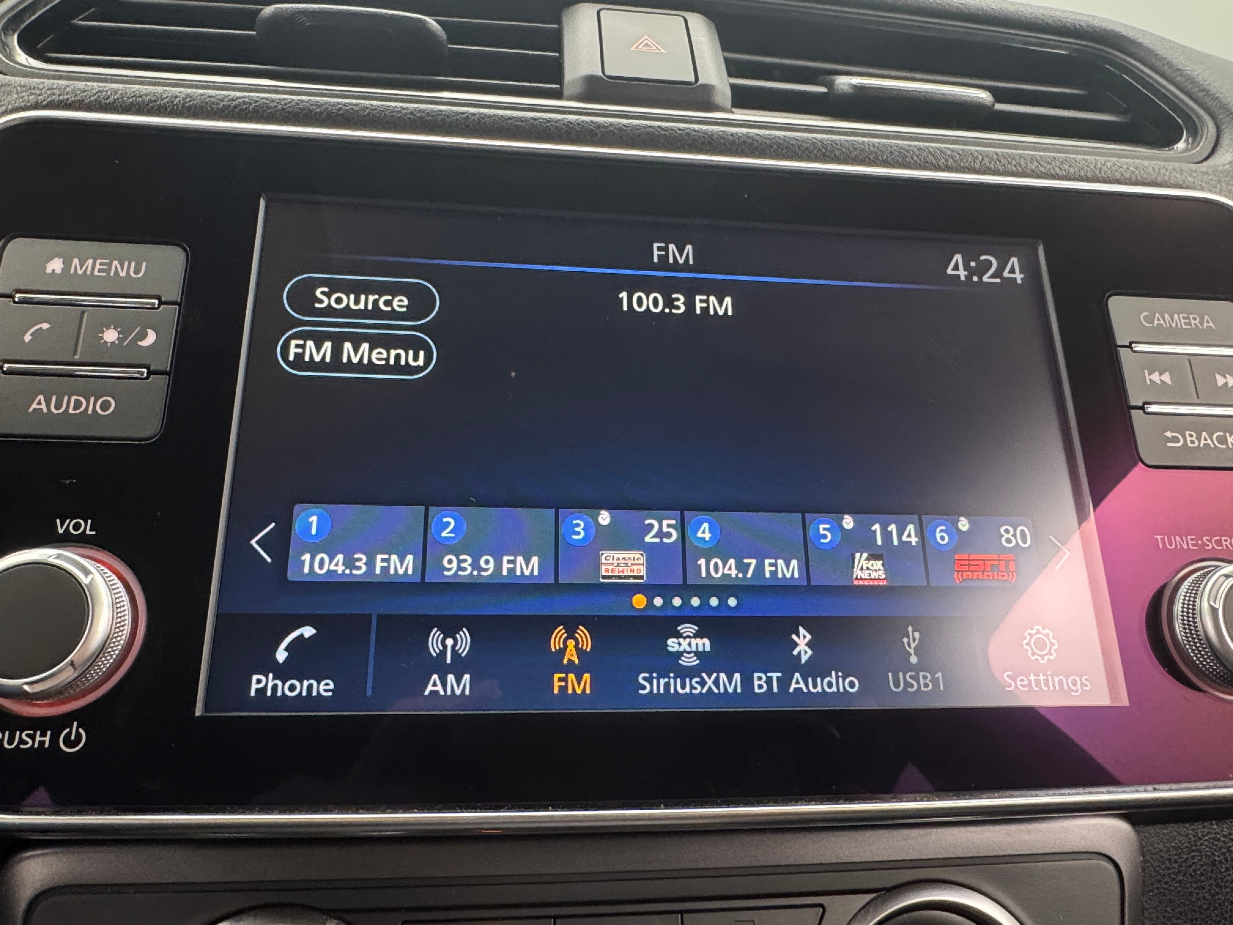 2022 Nissan Leaf S 4
