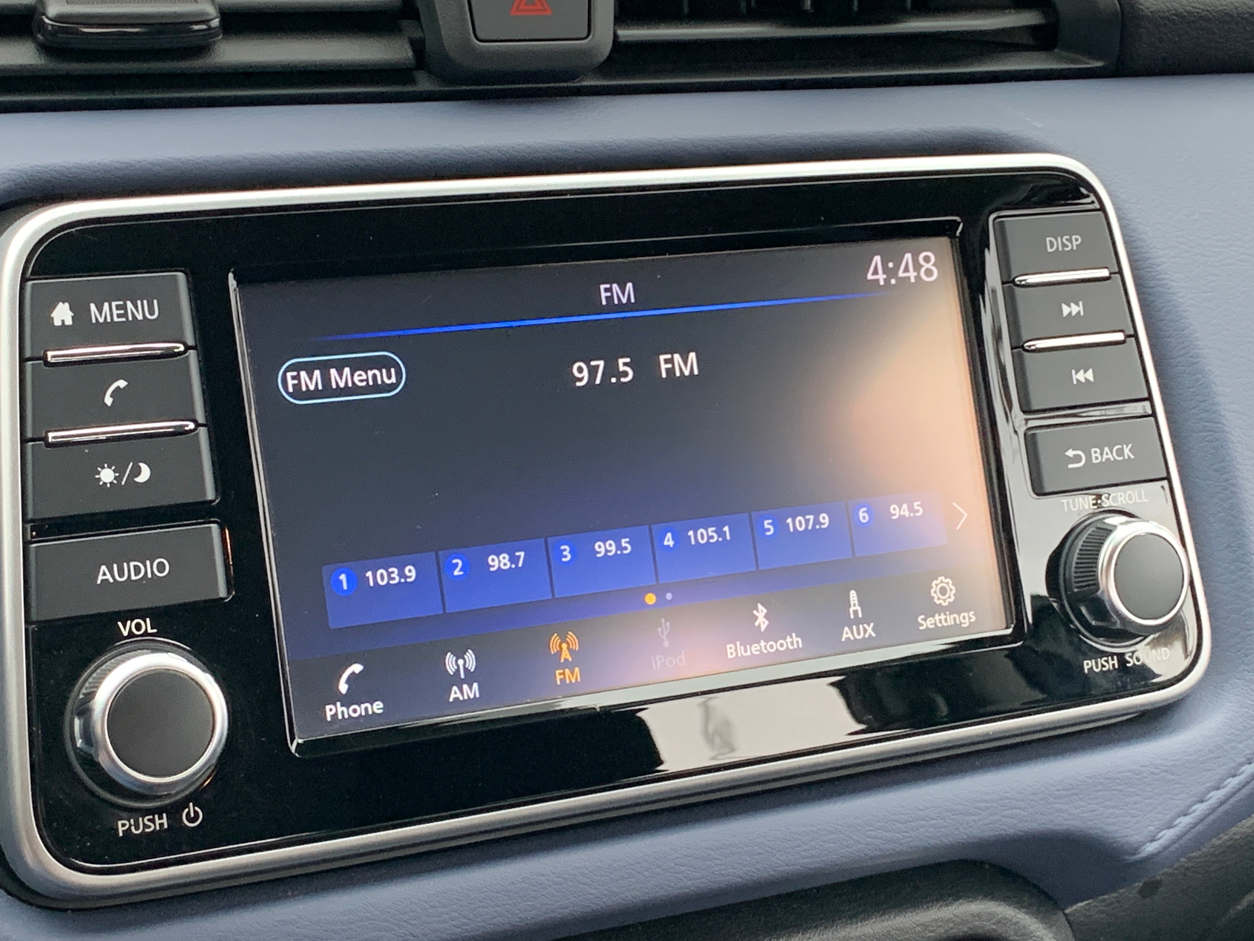 2024 Nissan Versa SV 4
