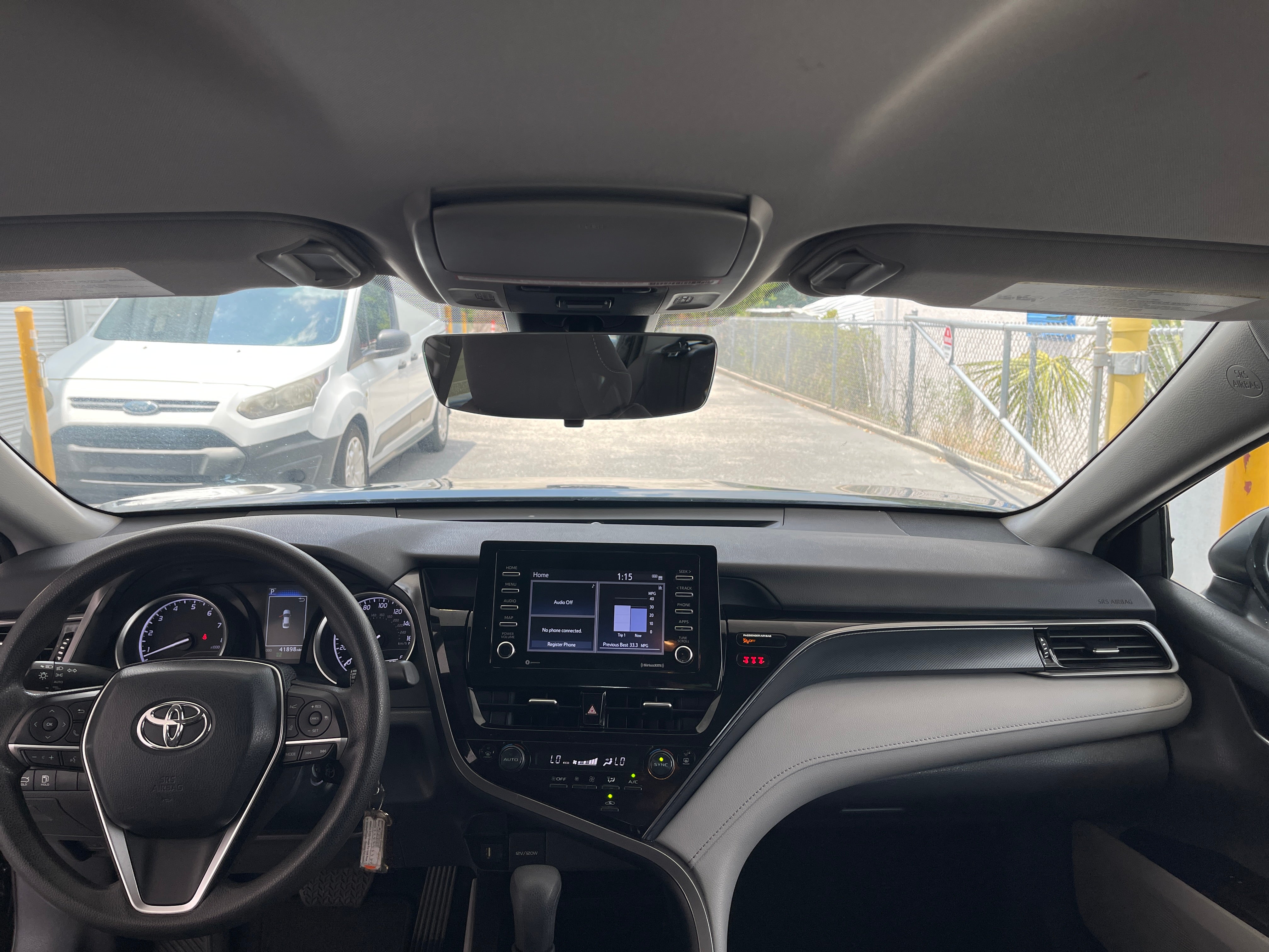 2023 Toyota Camry LE 3