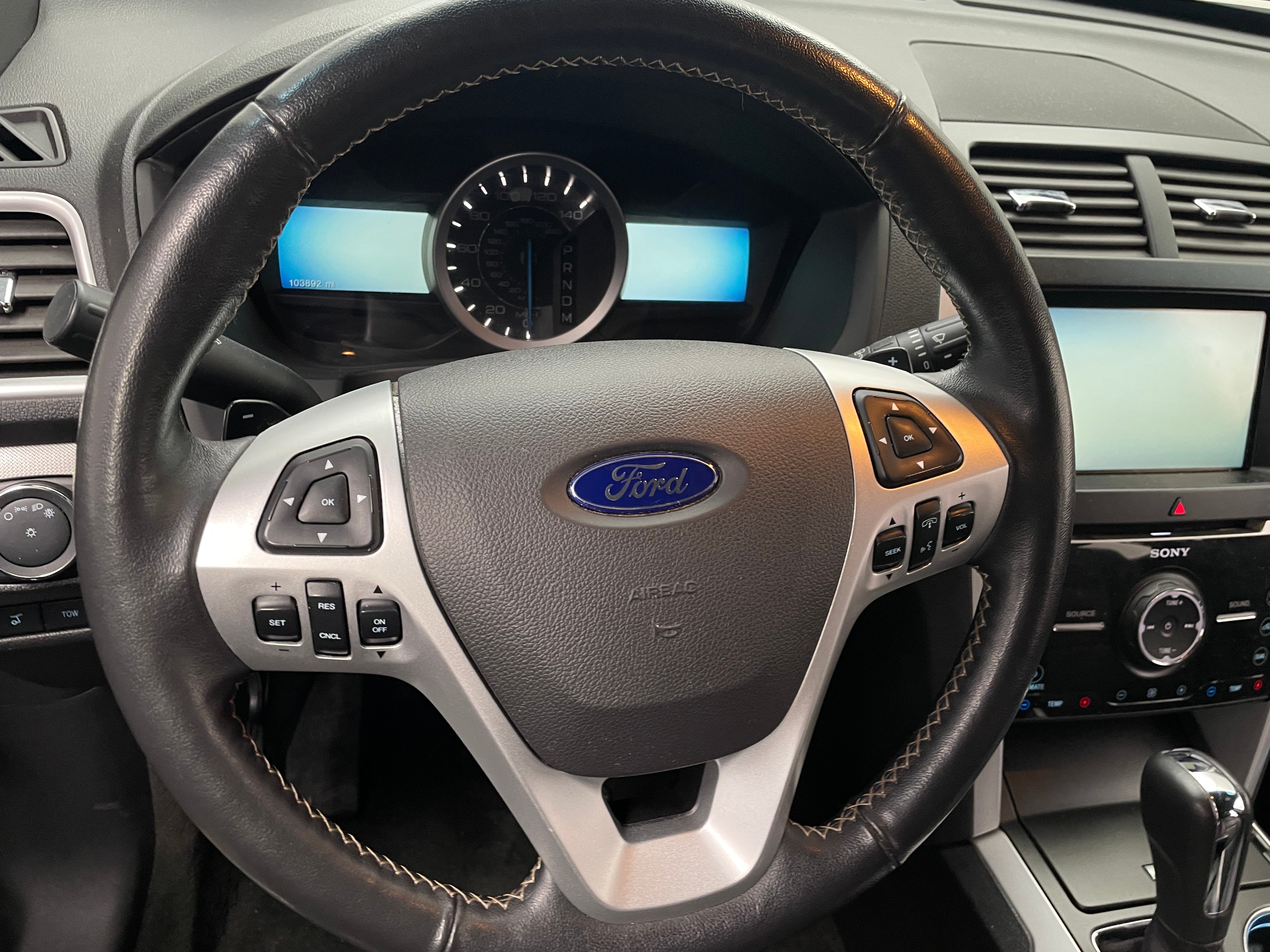 2015 Ford Explorer Sport 4