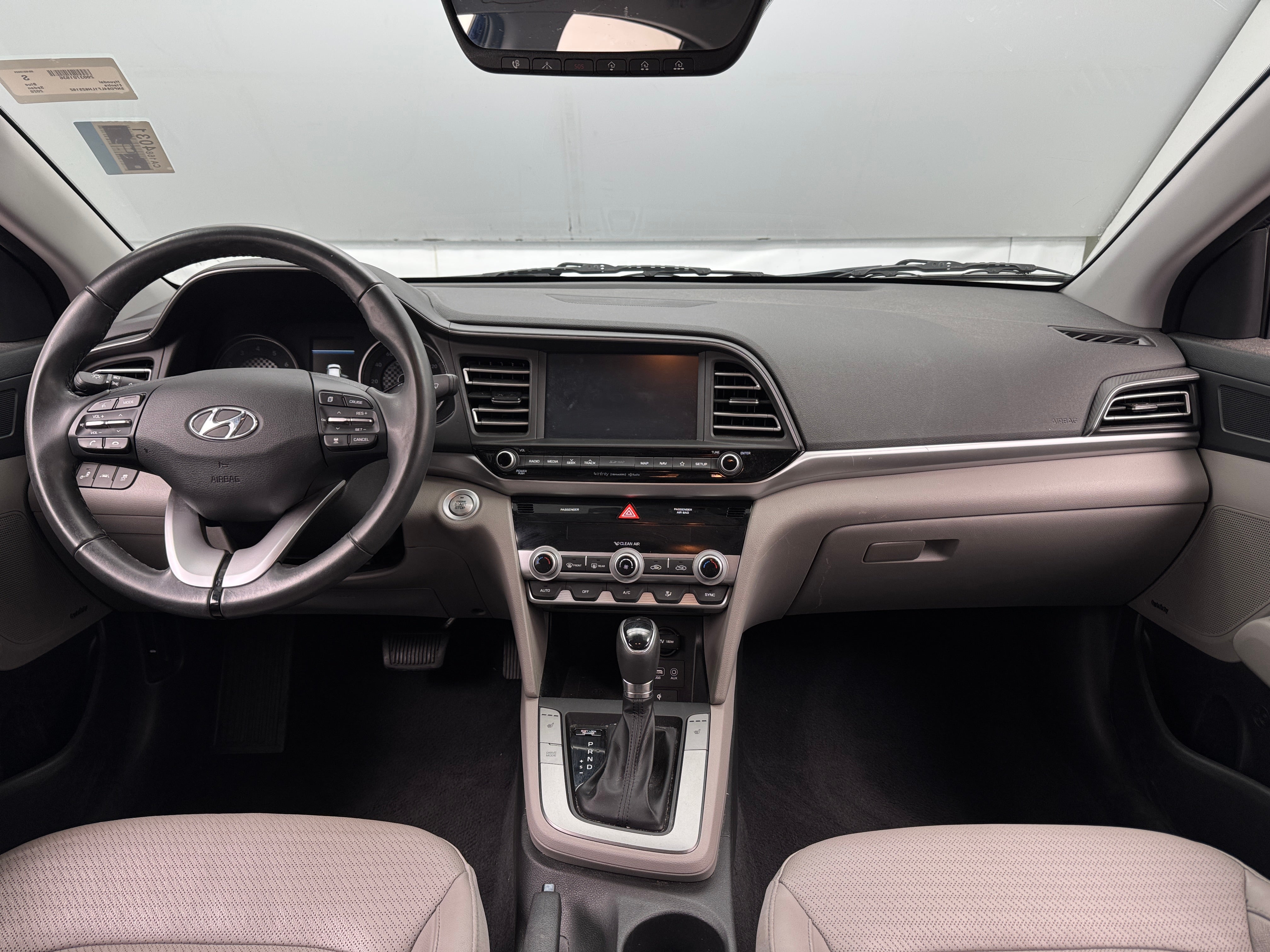 2020 Hyundai Elantra Limited Edition 2