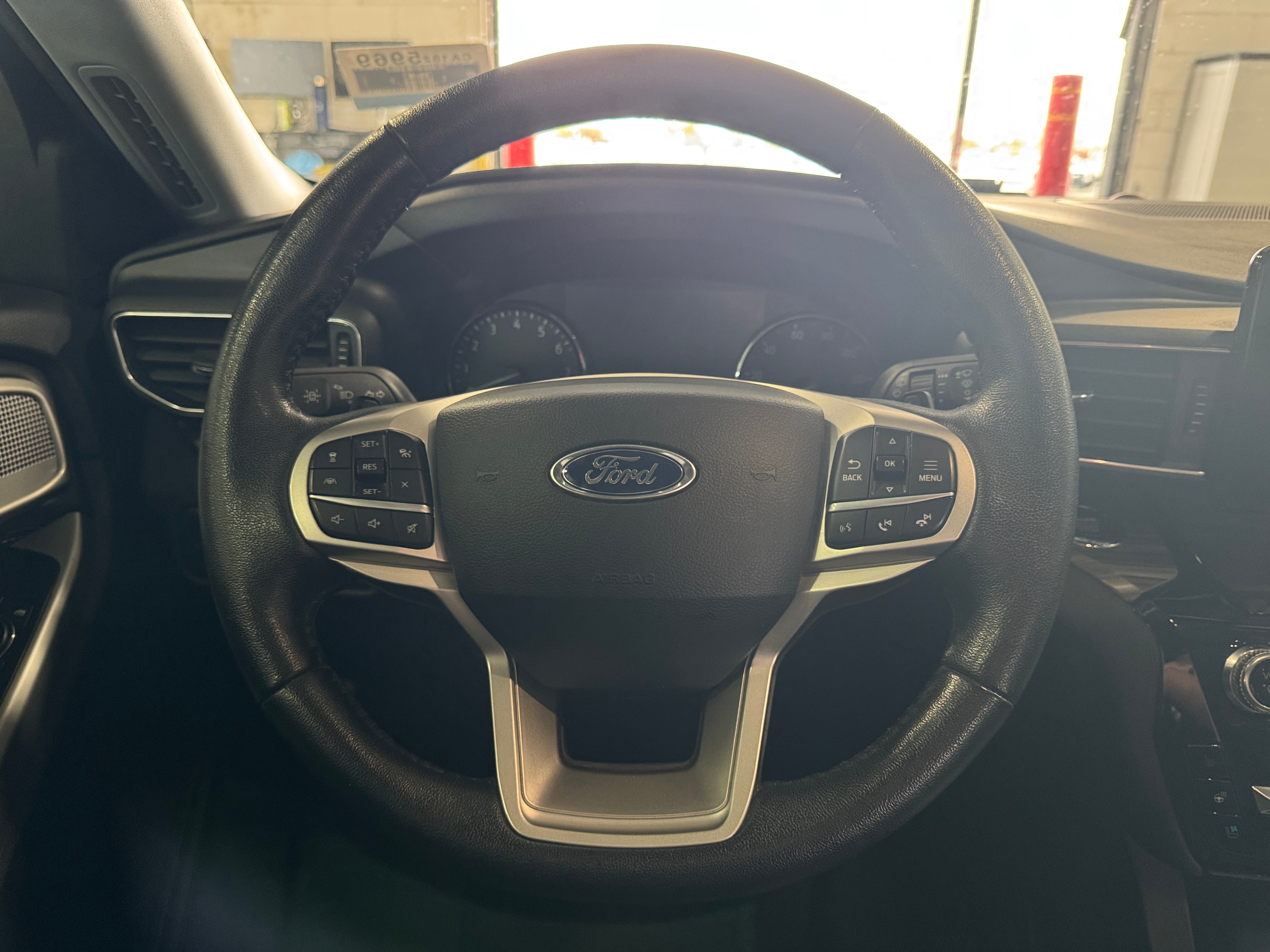 2021 Ford Explorer Limited 4