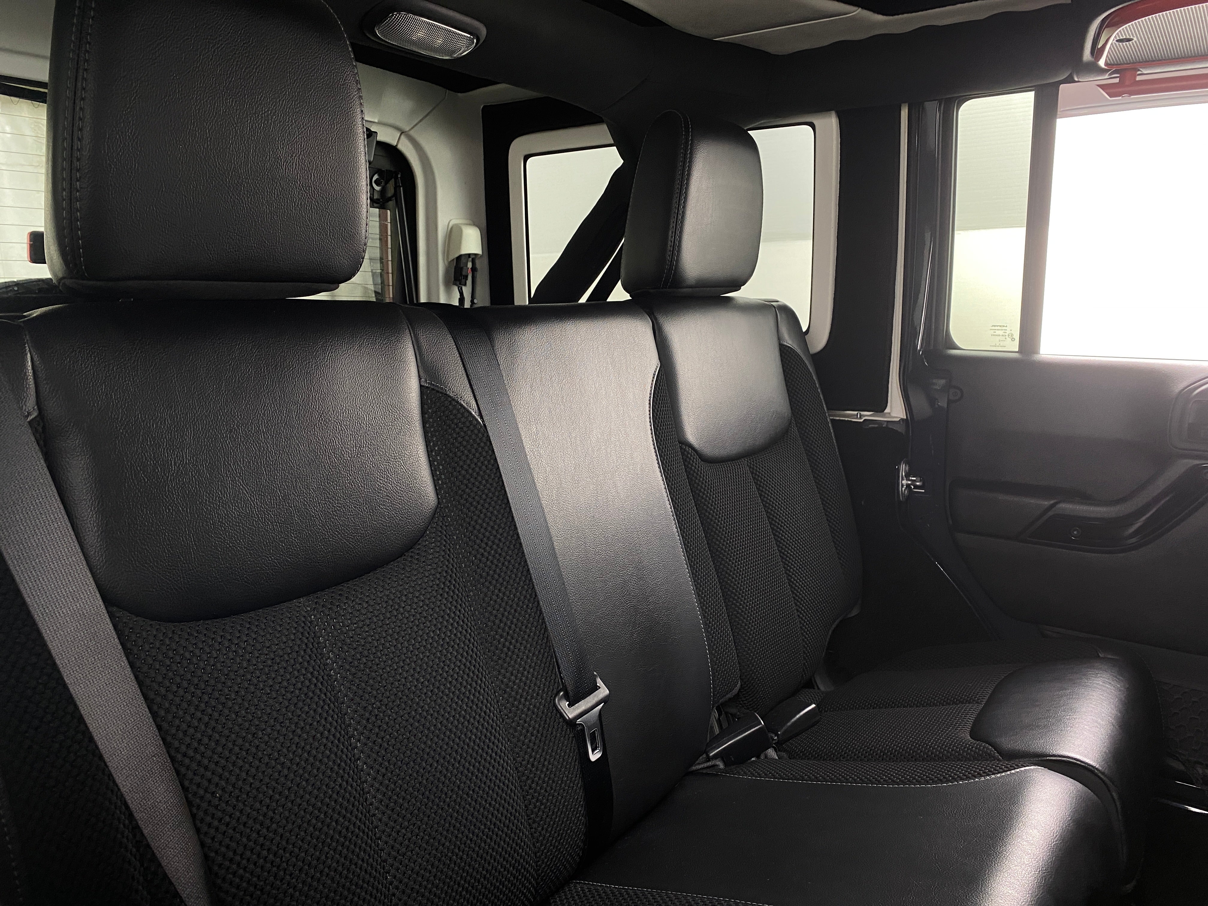 2017 Jeep Wrangler Unlimited 5
