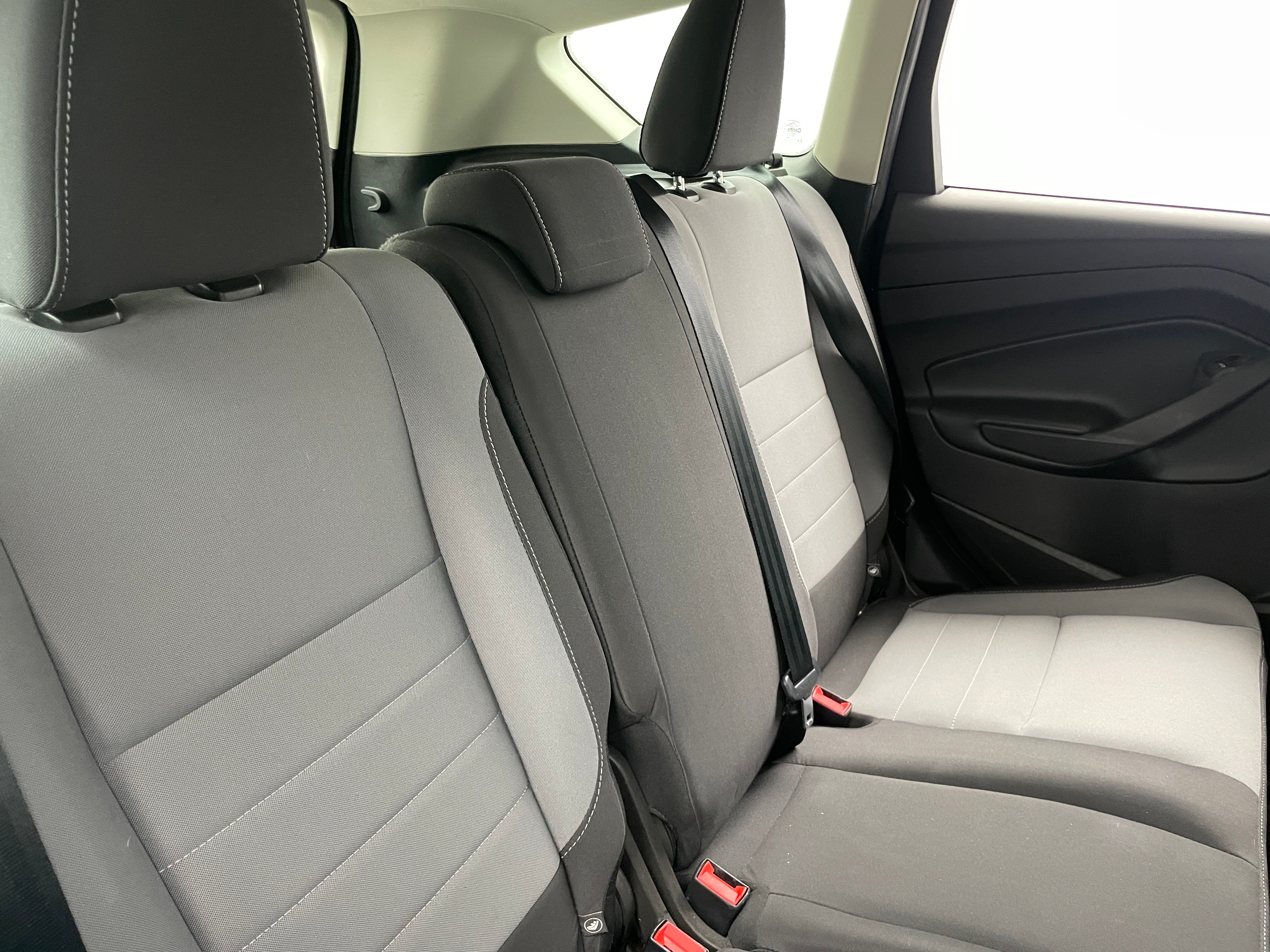 2019 Ford Escape S 6