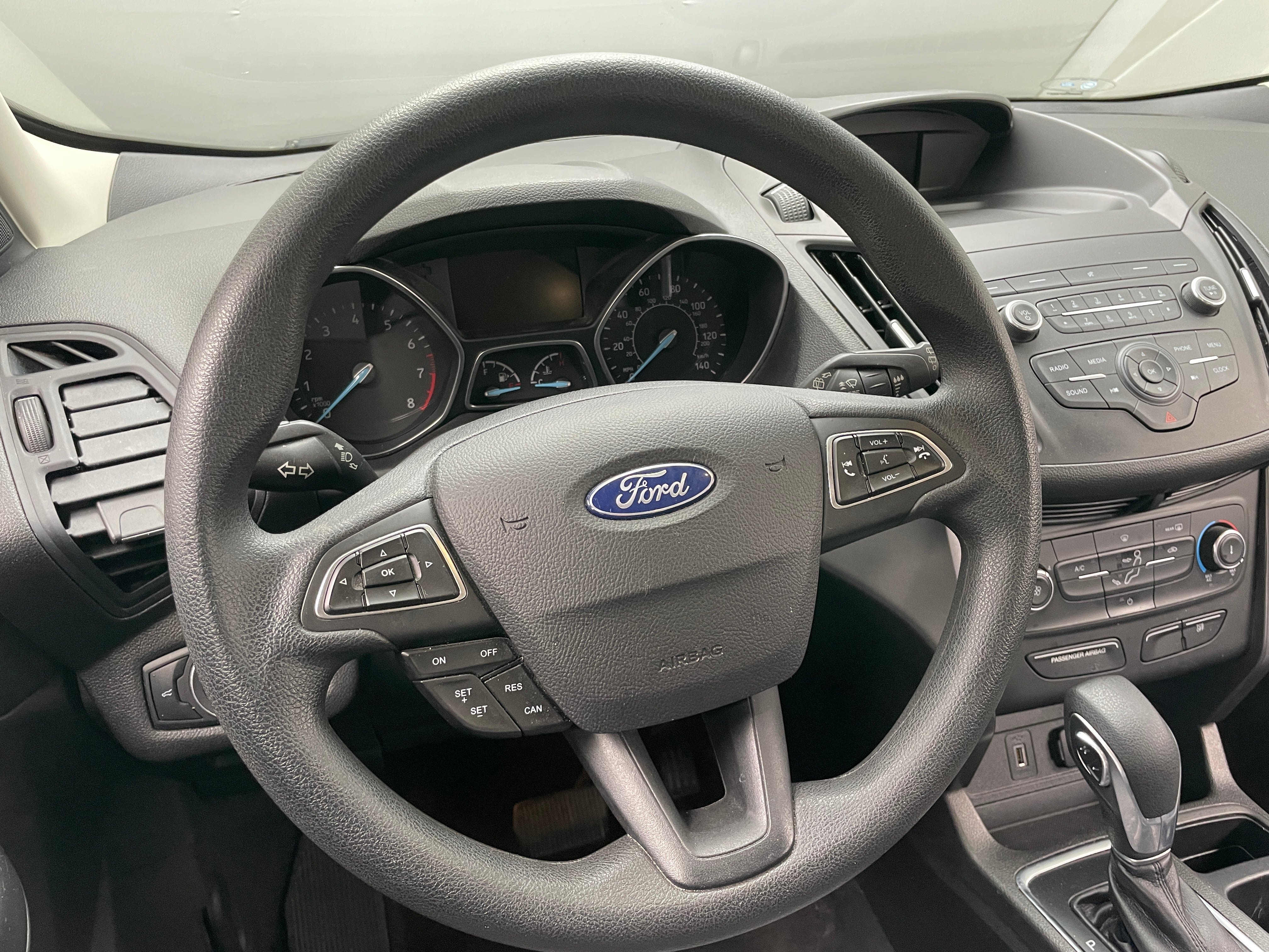 2019 Ford Escape S 5