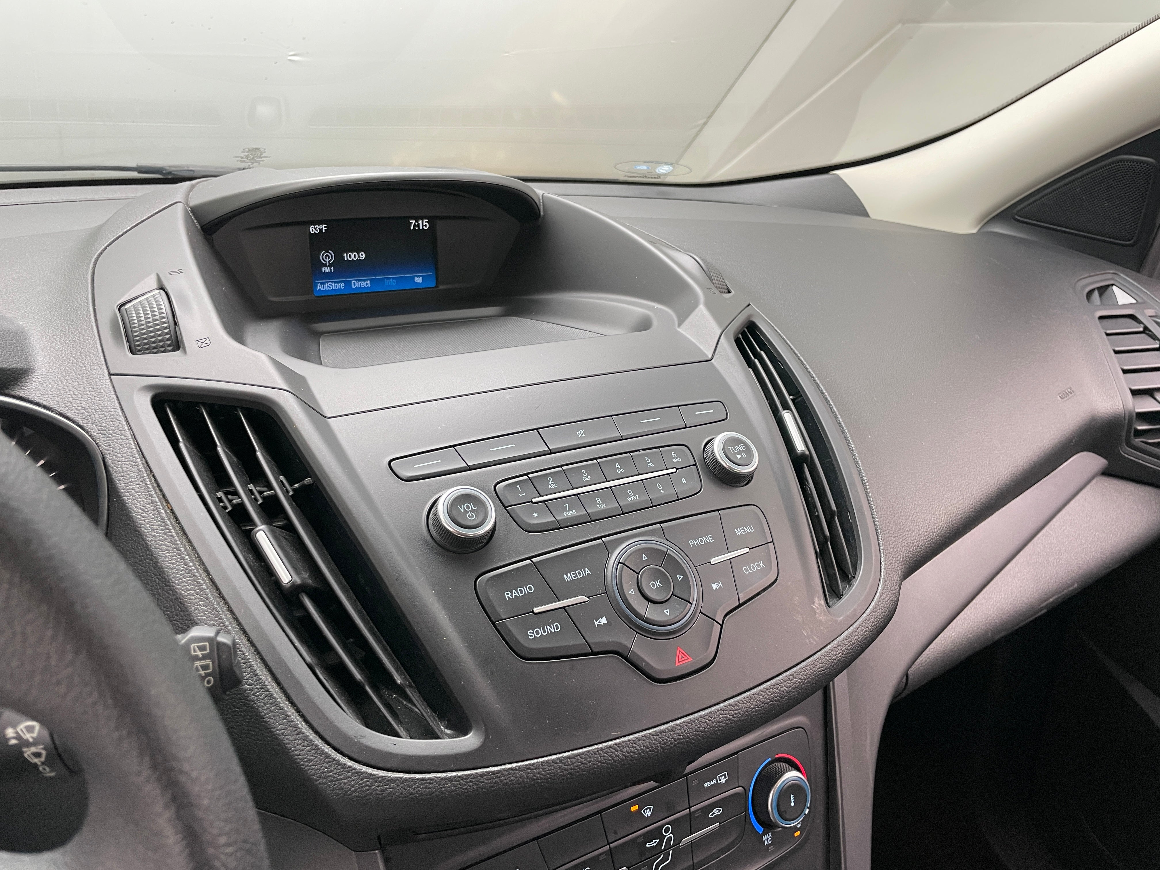 2019 Ford Escape S 4