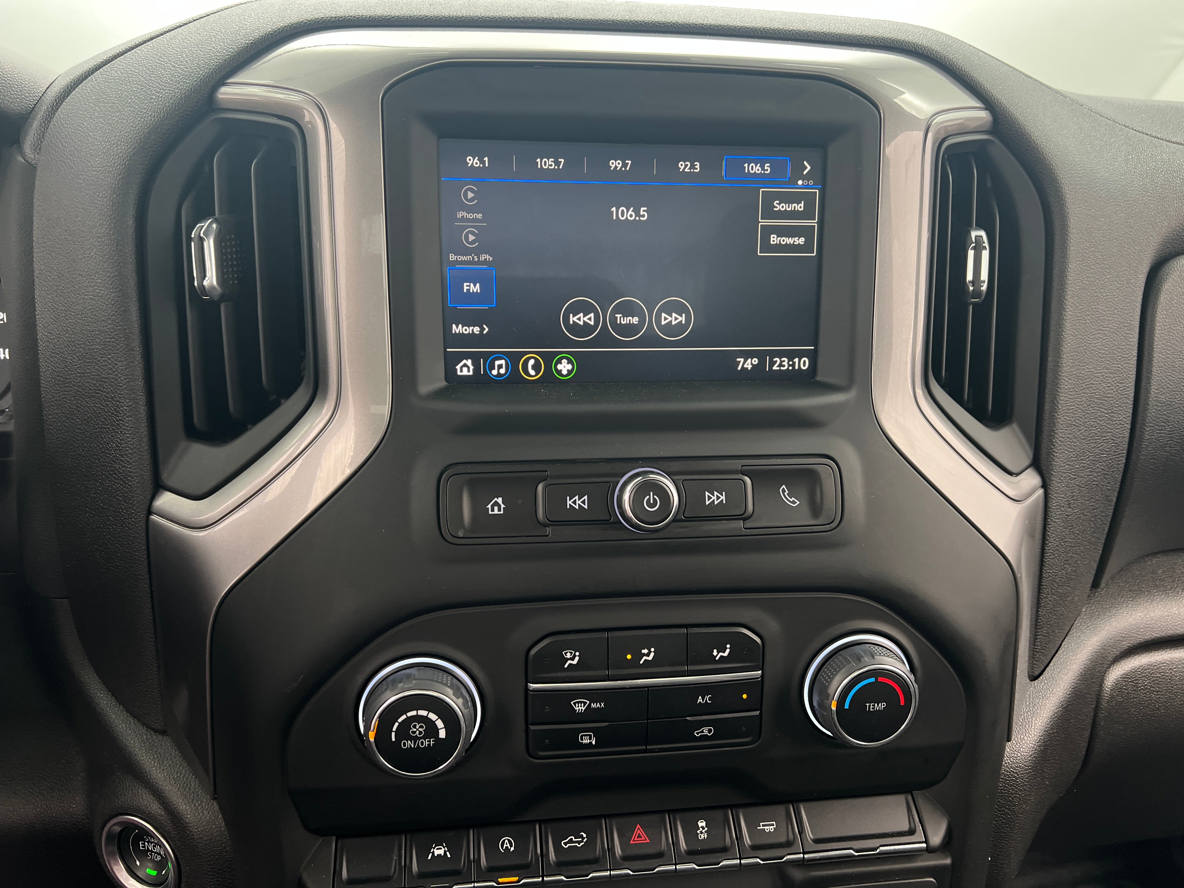2024 Chevrolet Silverado 1500 Work Truck 4