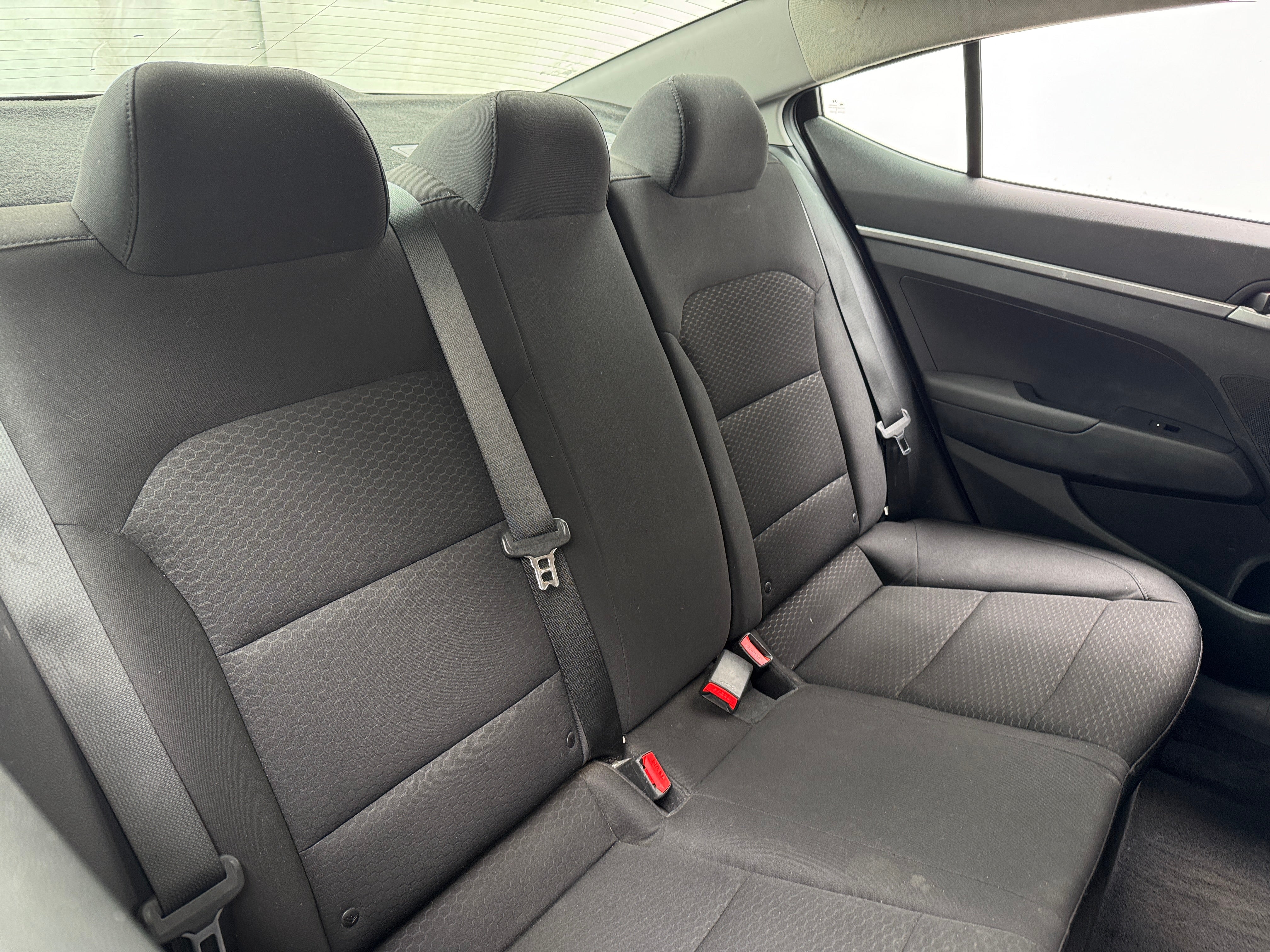 2020 Hyundai Elantra SE 6