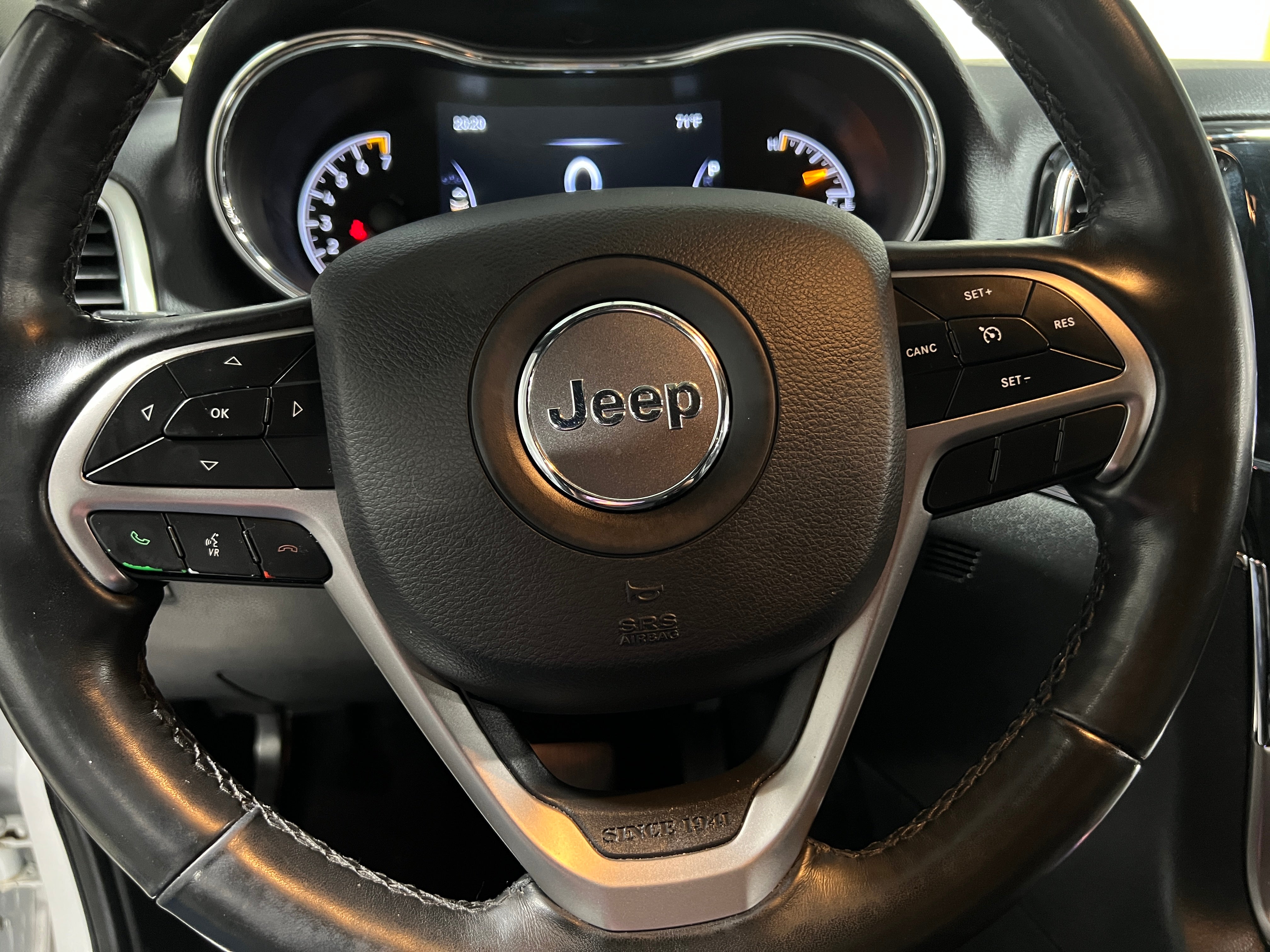 2019 Jeep Grand Cherokee Limited Edition 4