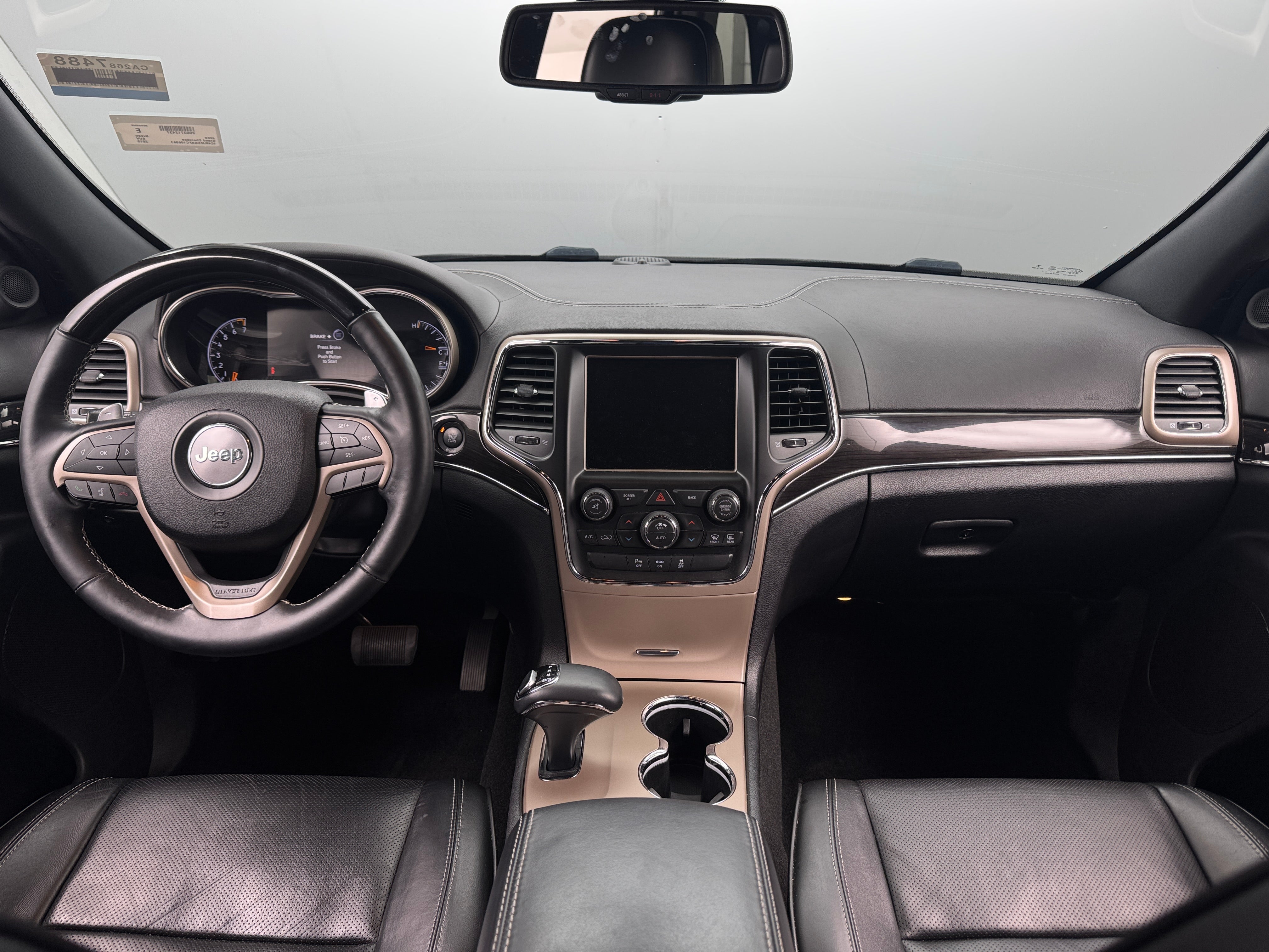 2015 Jeep Grand Cherokee Overland 2