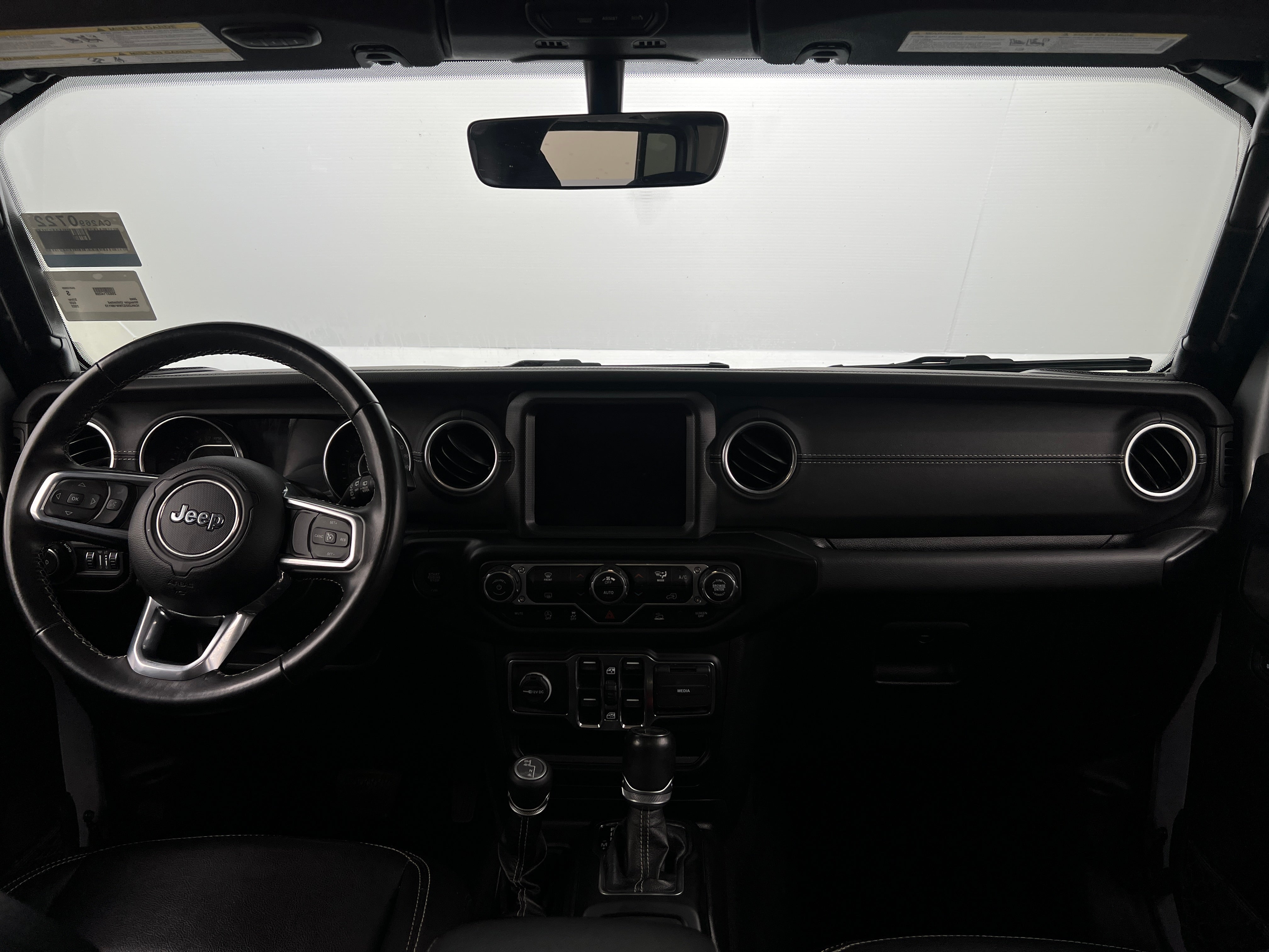 2022 Jeep Wrangler Unlimited Sahara 2