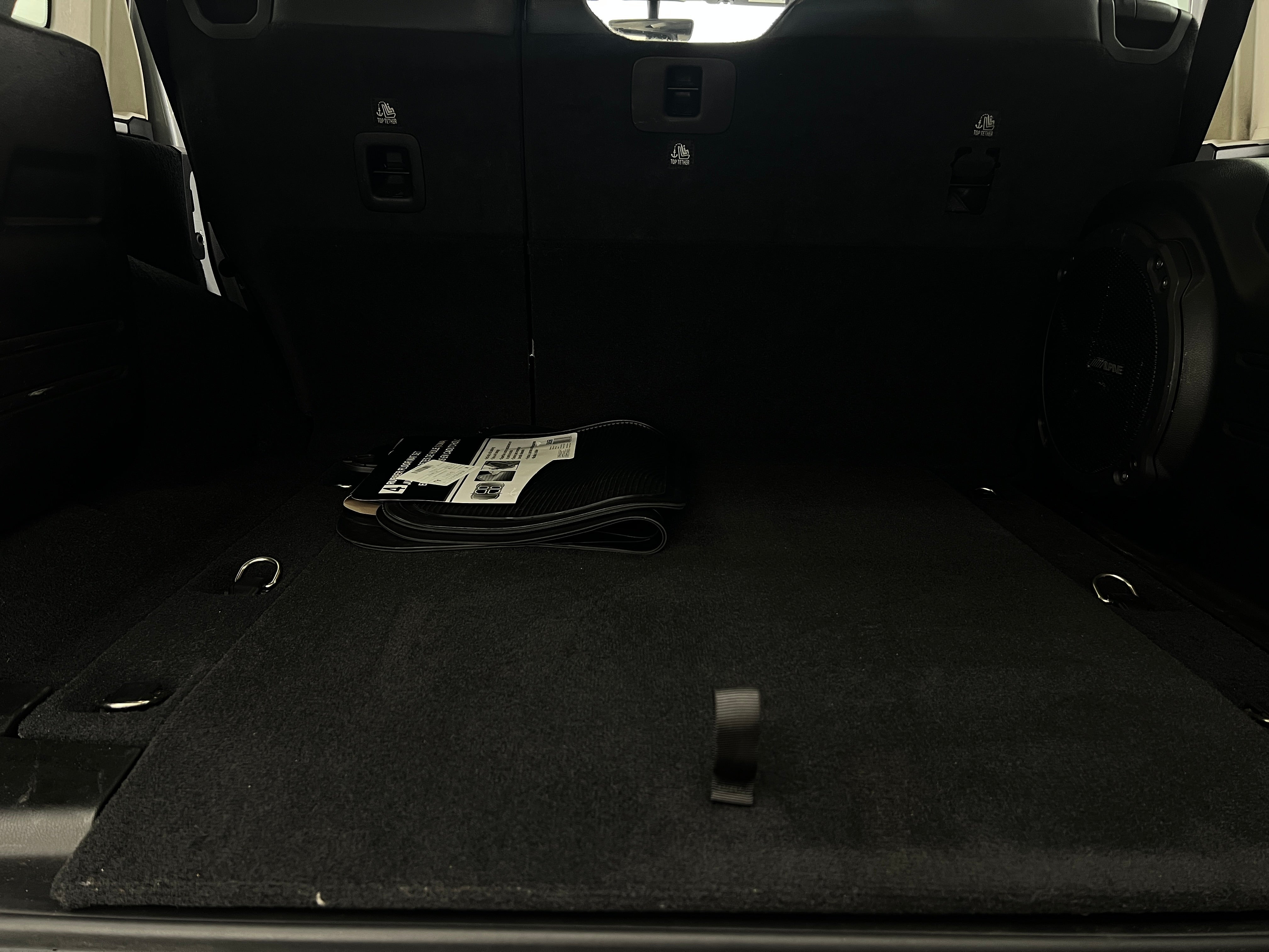 2022 Jeep Wrangler Unlimited Sahara 6