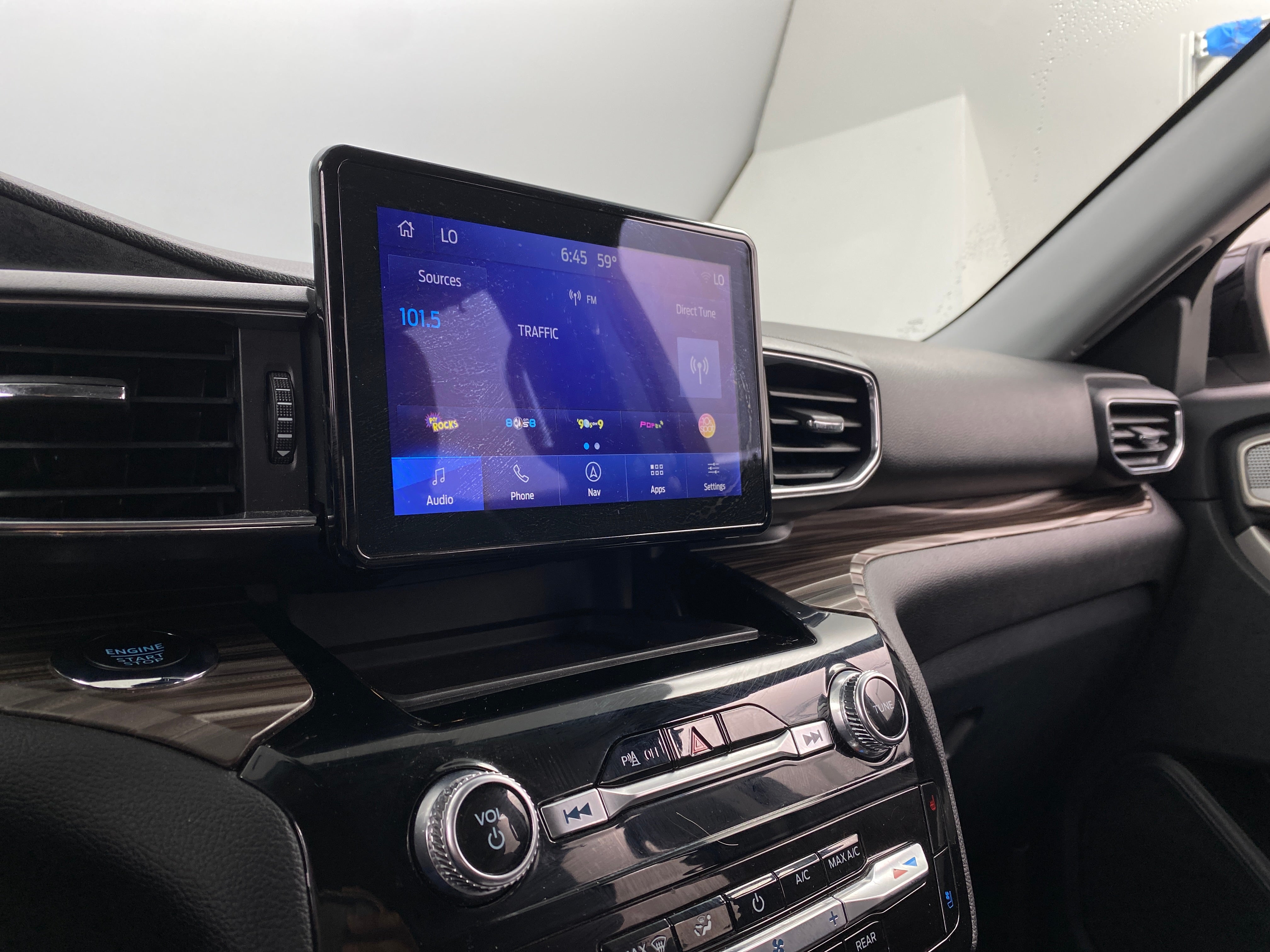 2024 Ford Explorer Limited 3