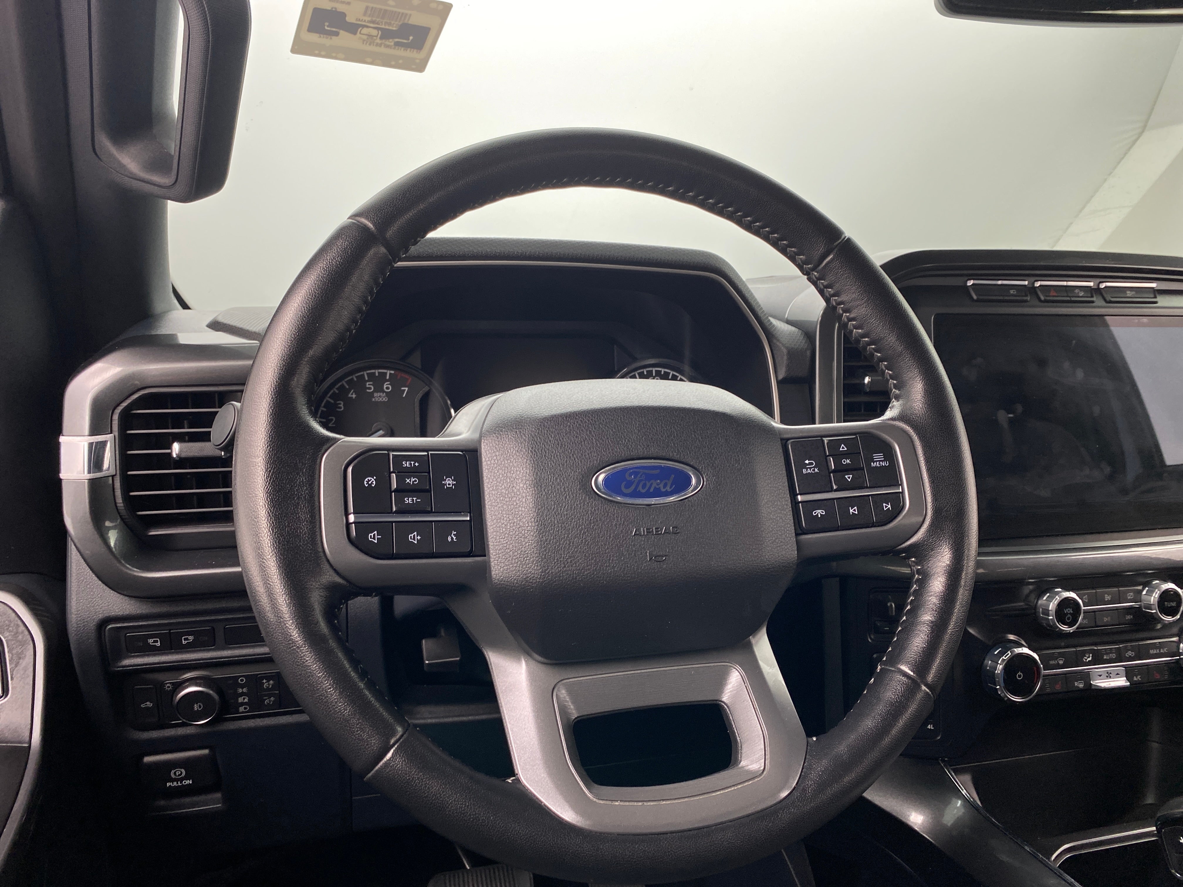 2022 Ford Econoline E-150 5