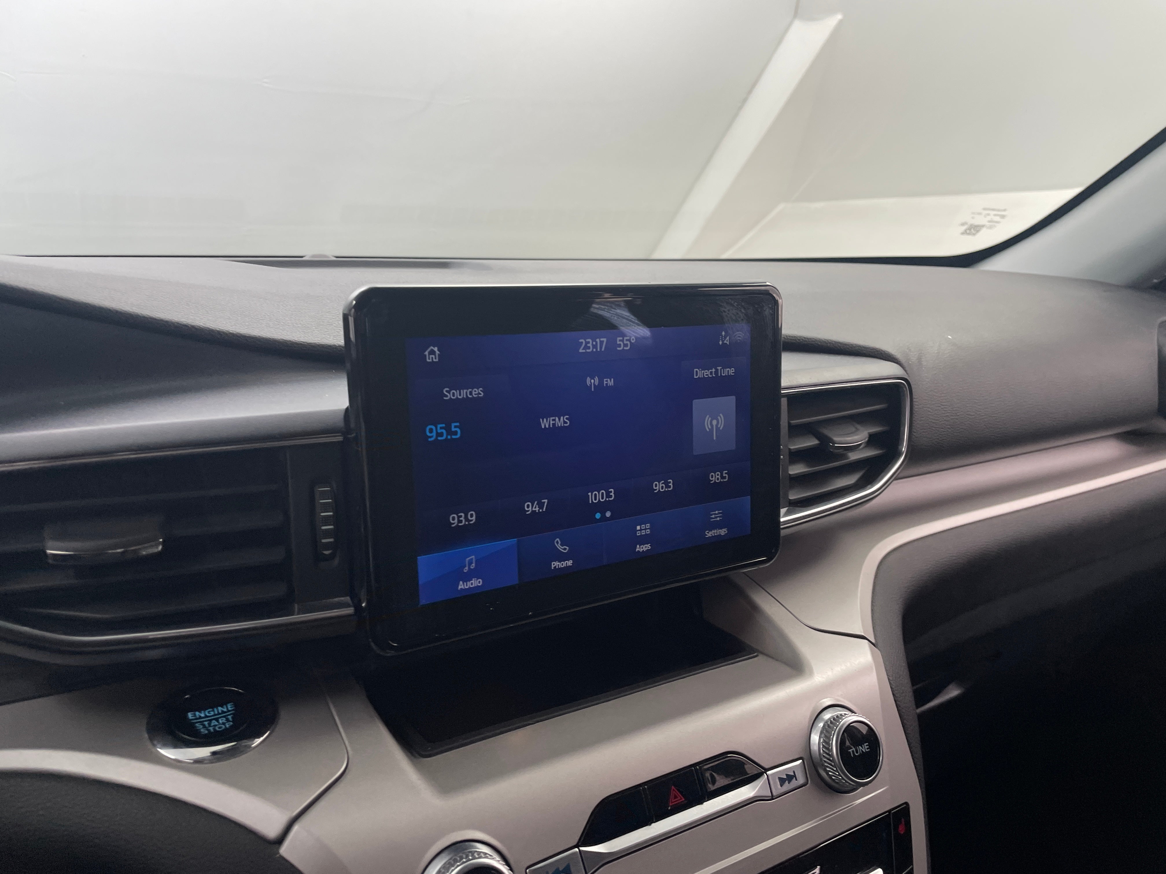 2023 Ford Explorer XLT 4