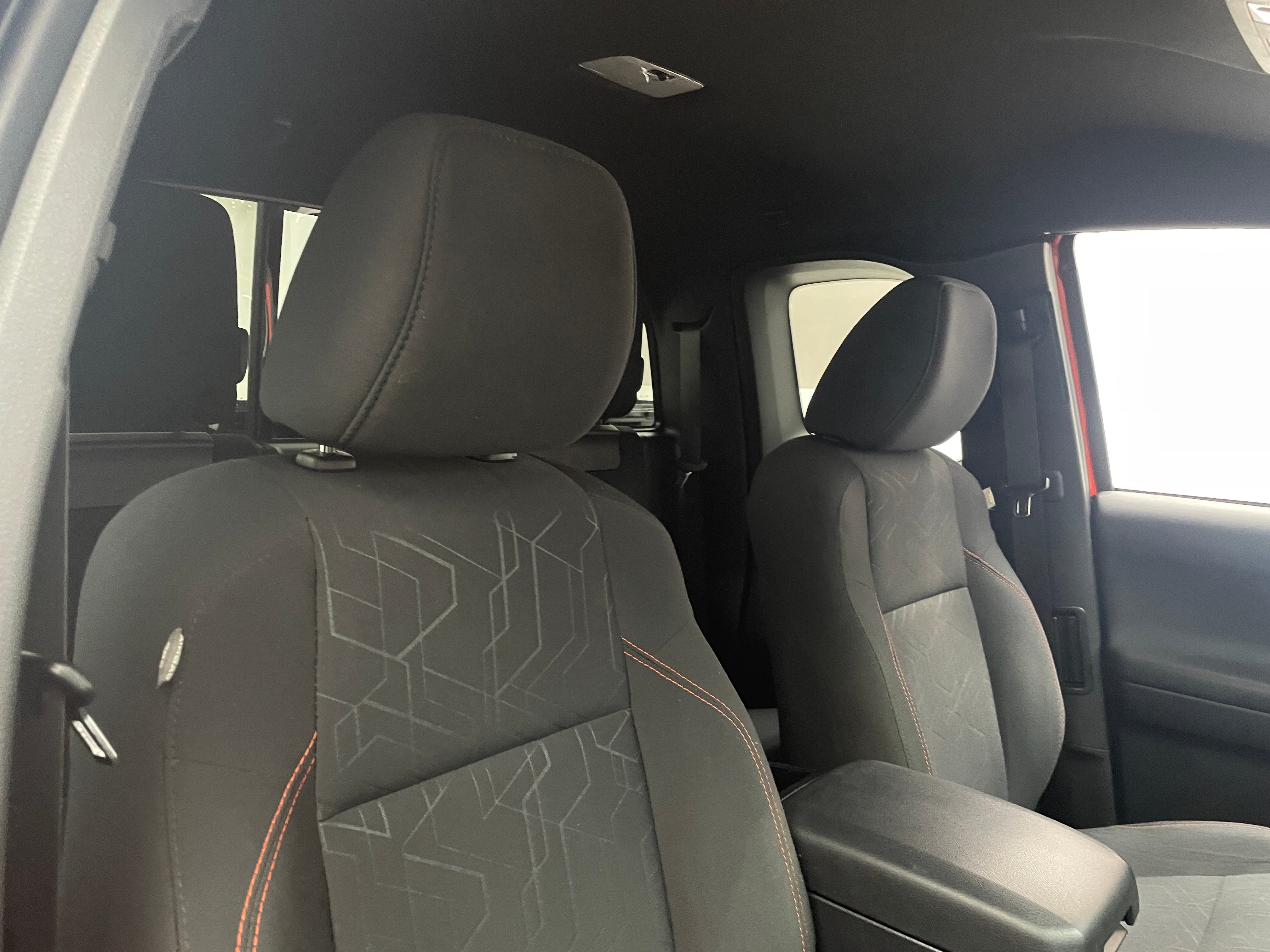 2017 Toyota Tacoma TRD Sport 2