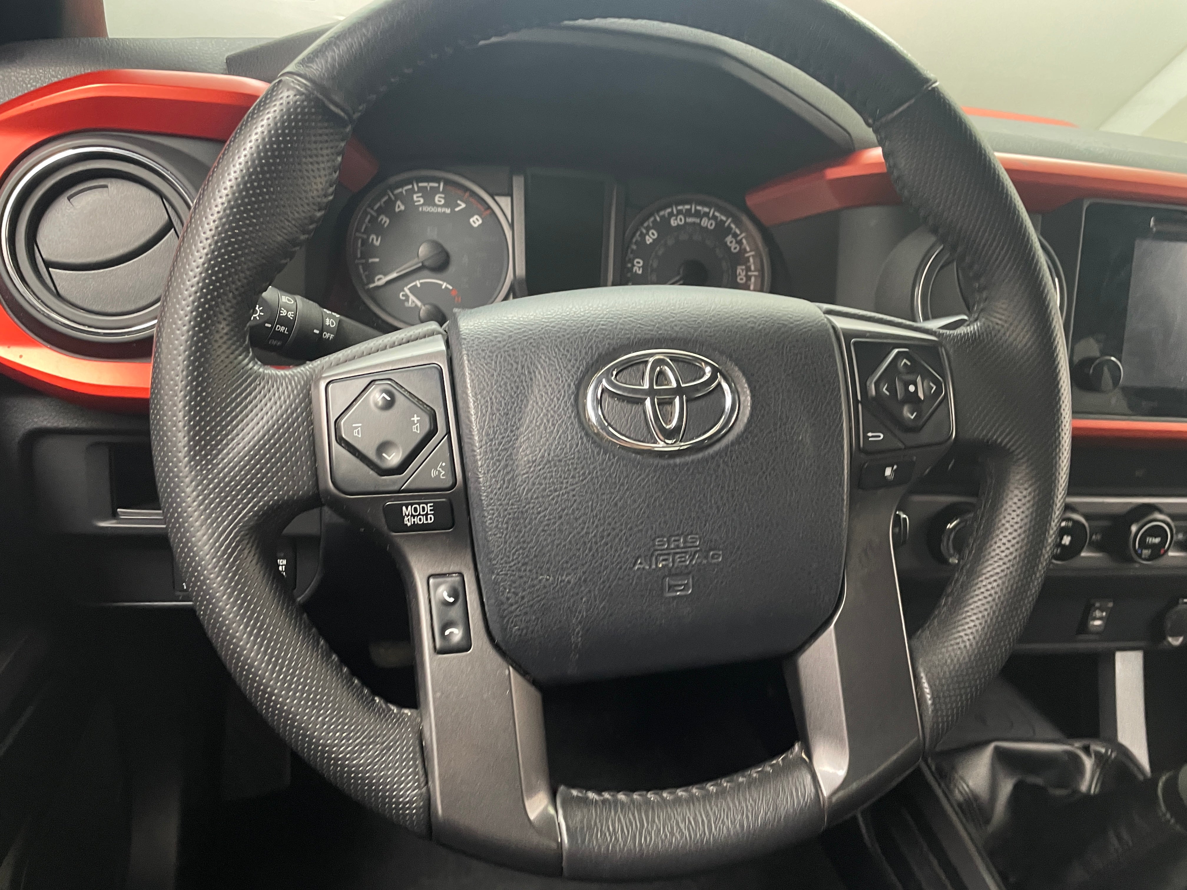 2017 Toyota Tacoma TRD Sport 5