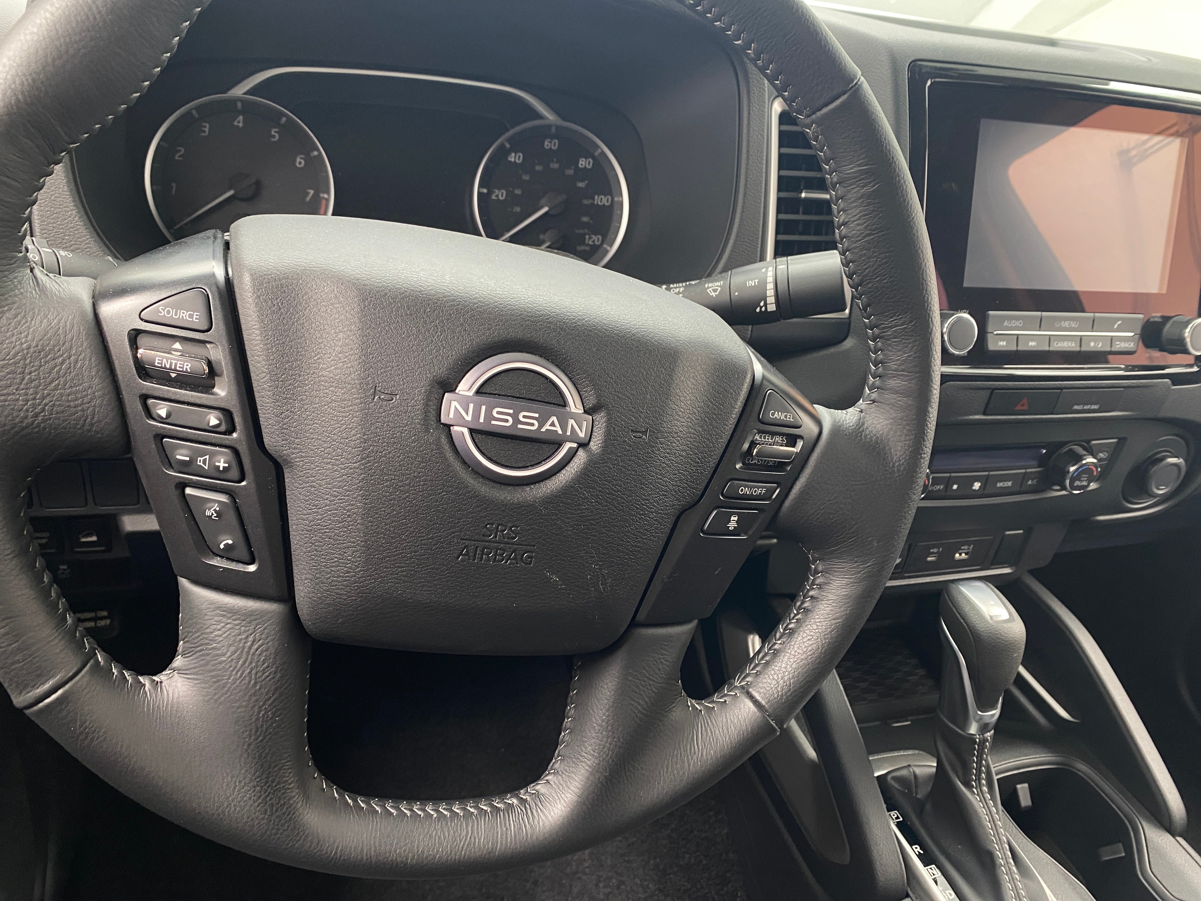 2022 Nissan Frontier SV 5