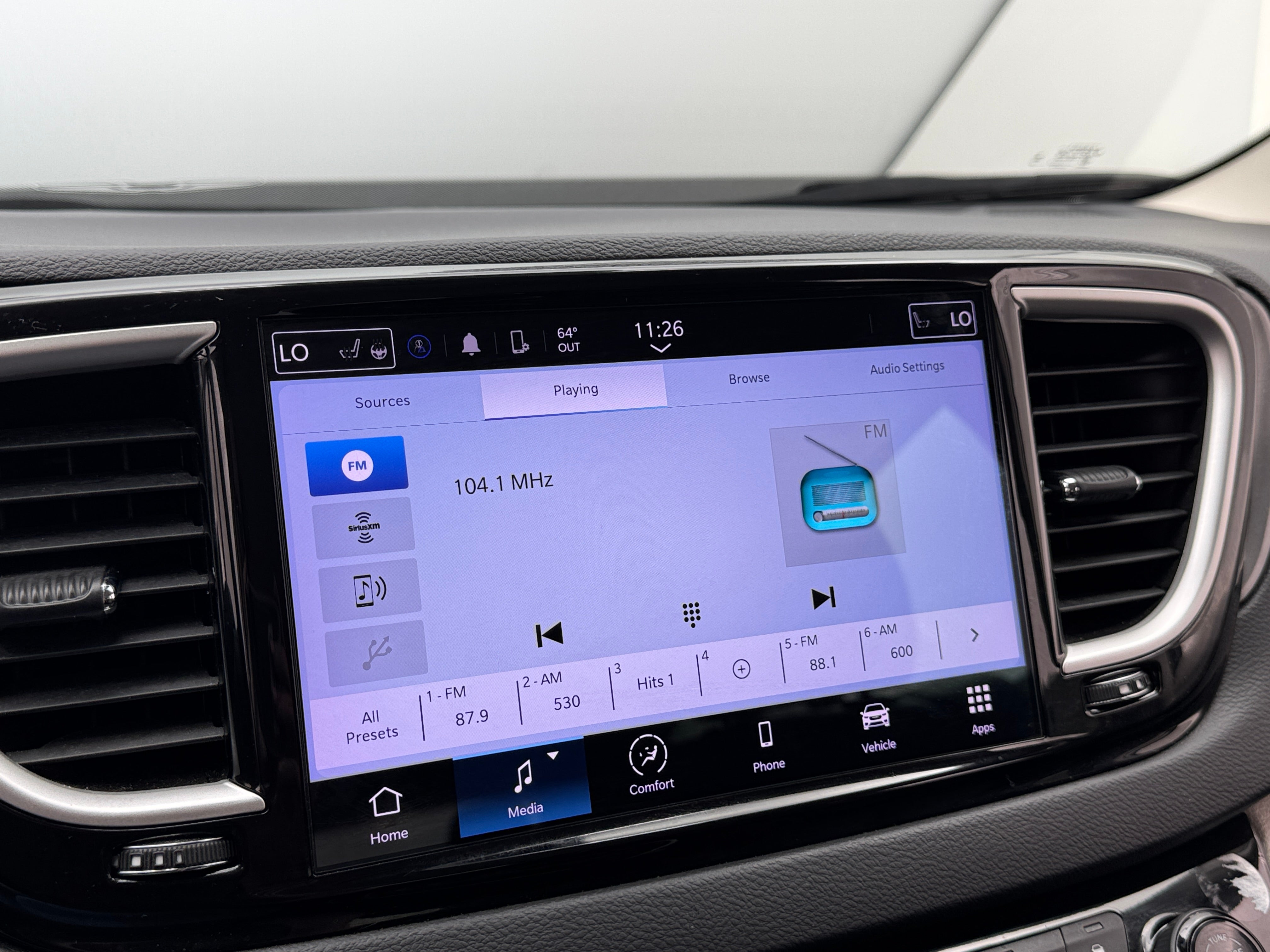 2023 Chrysler Pacifica Touring L 3
