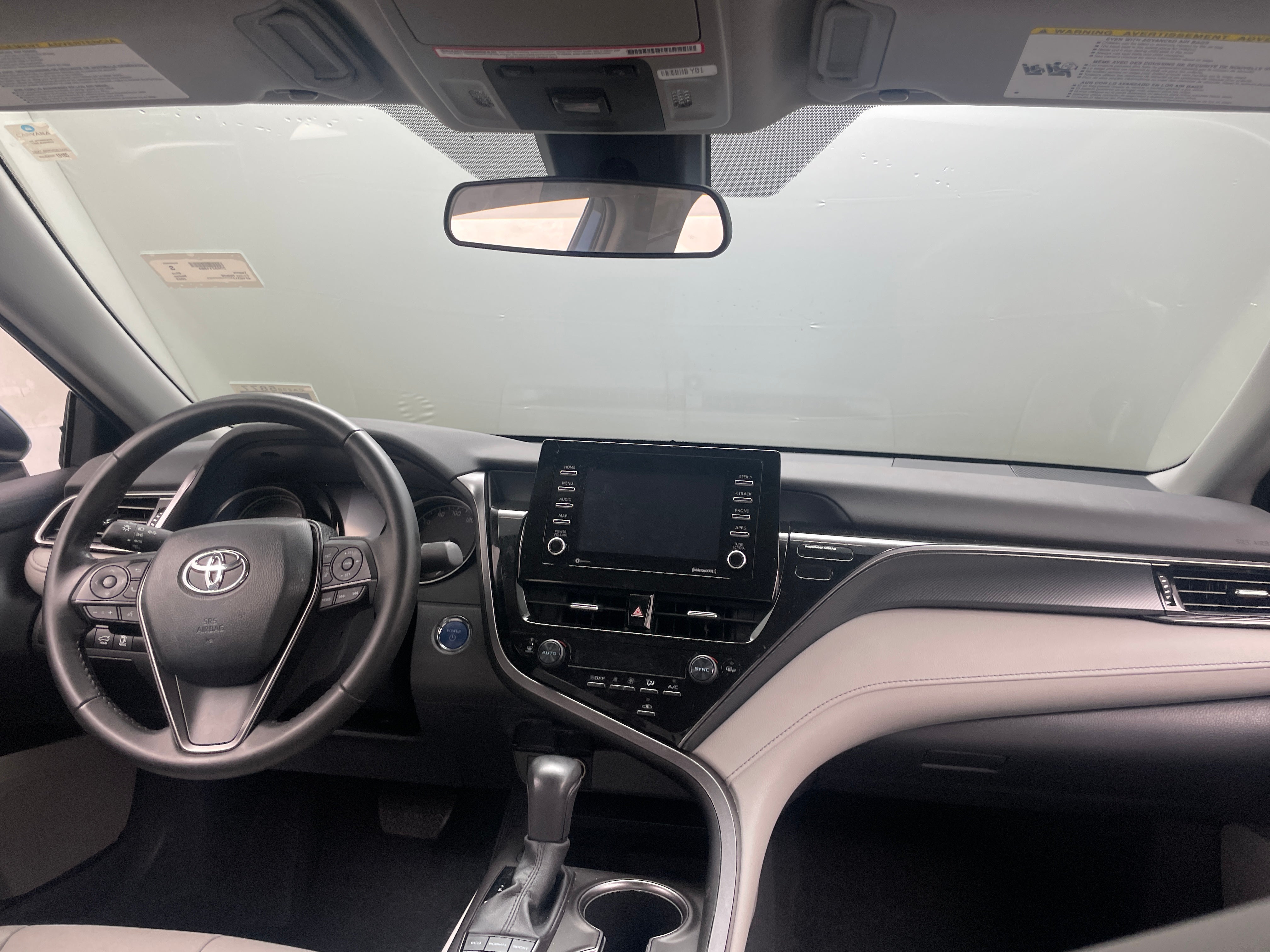 2023 Toyota Camry SE 3