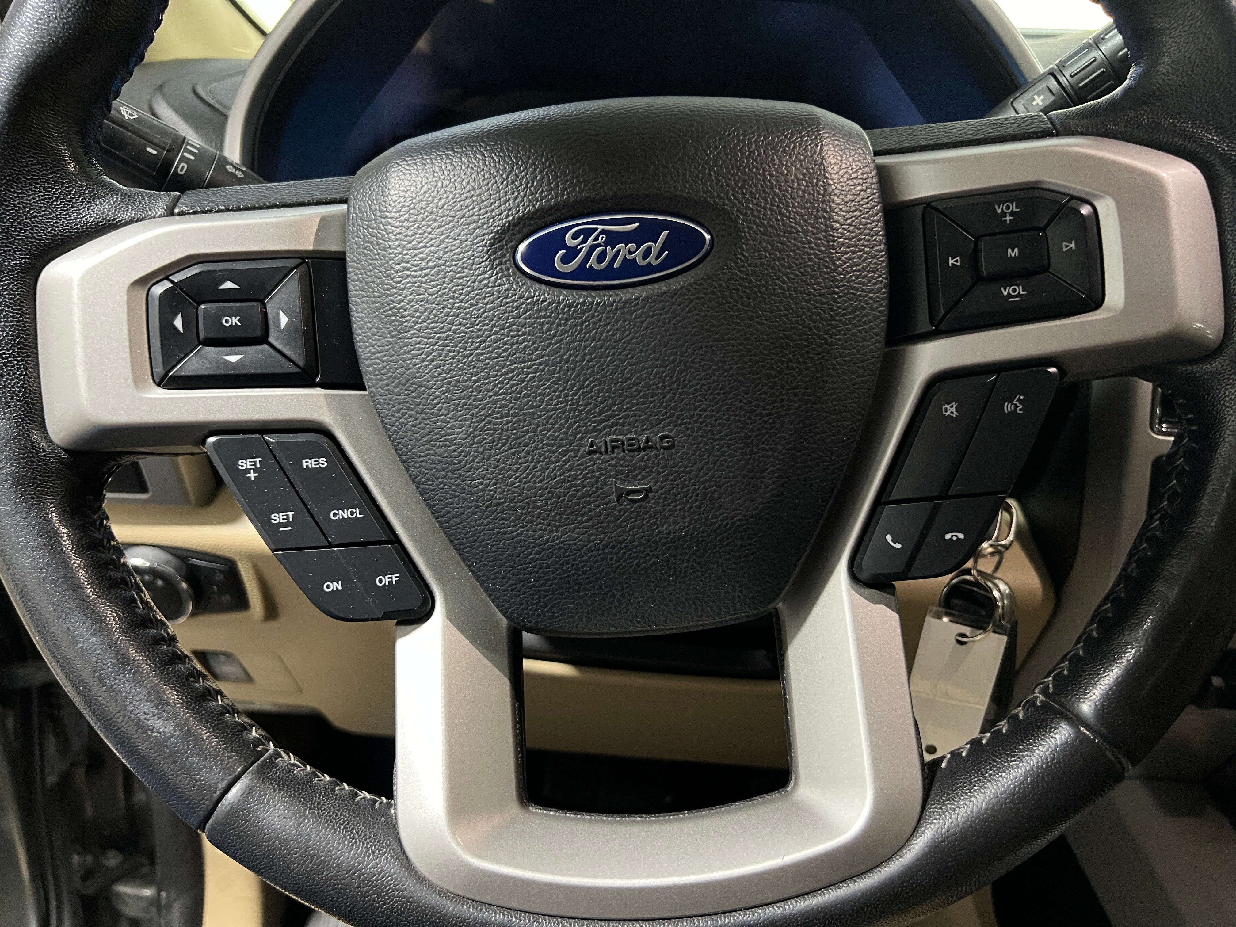 2019 Ford Econoline E-350 4
