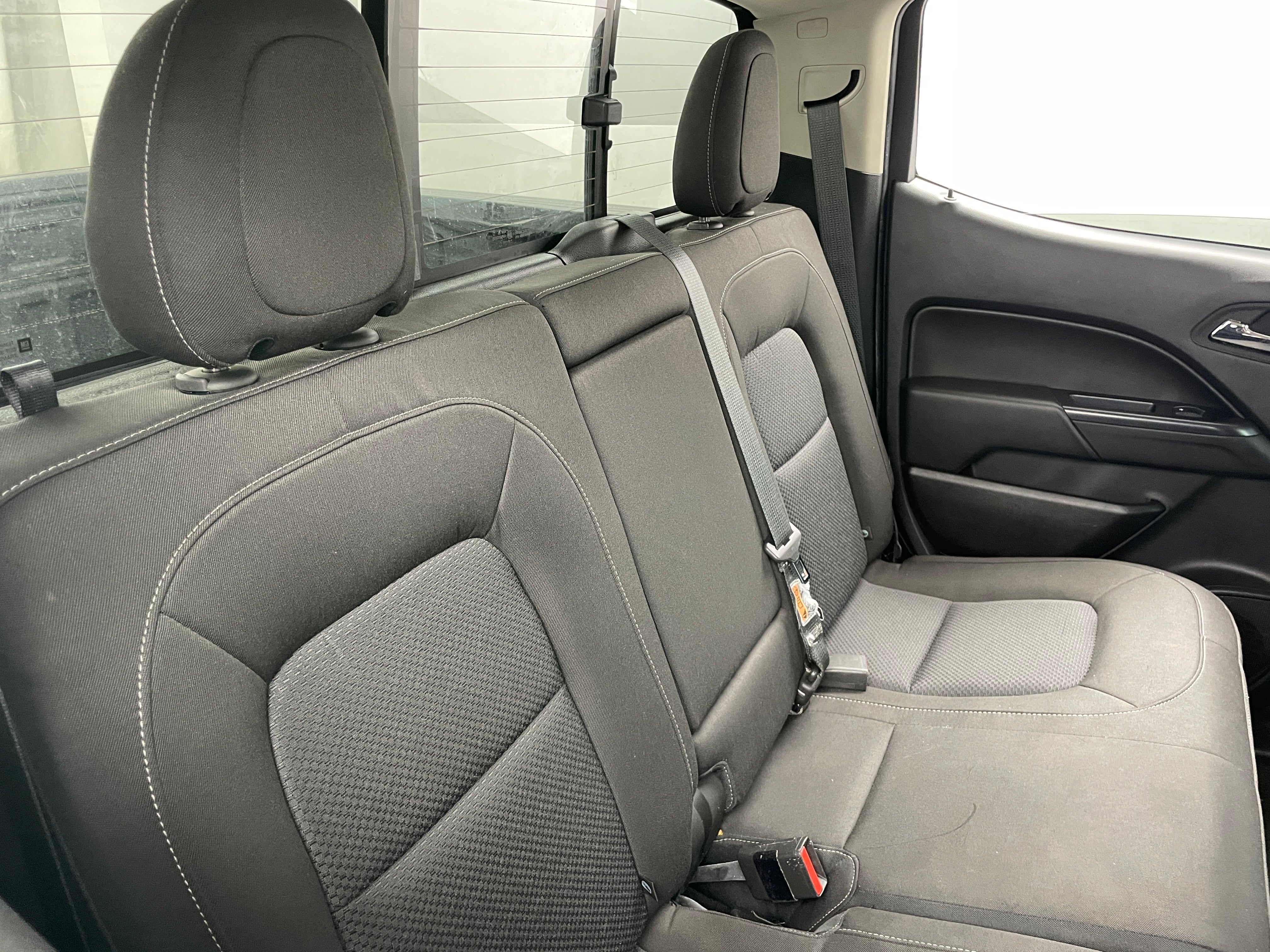 2017 Chevrolet Colorado LT 6