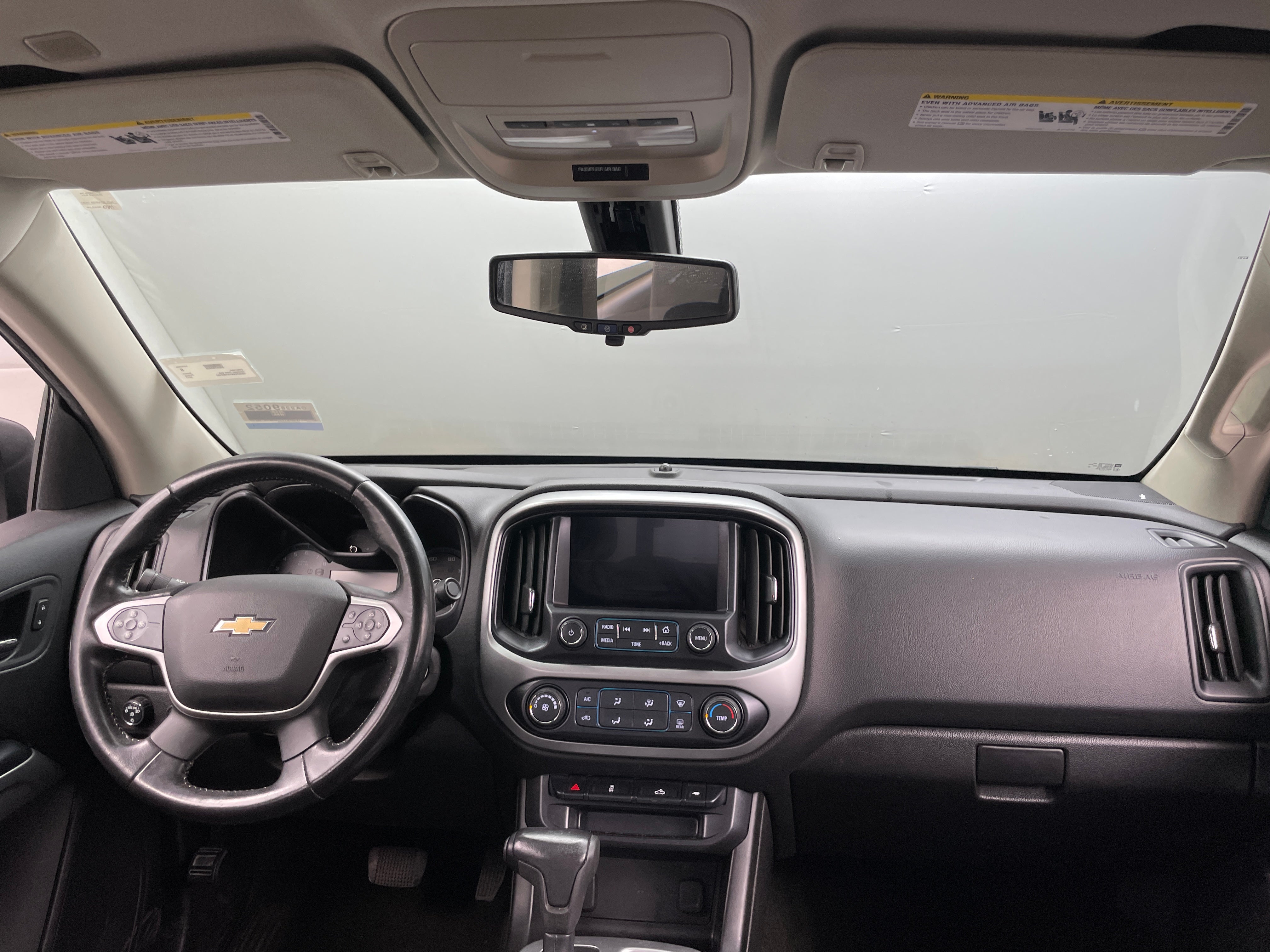 2017 Chevrolet Colorado LT 3
