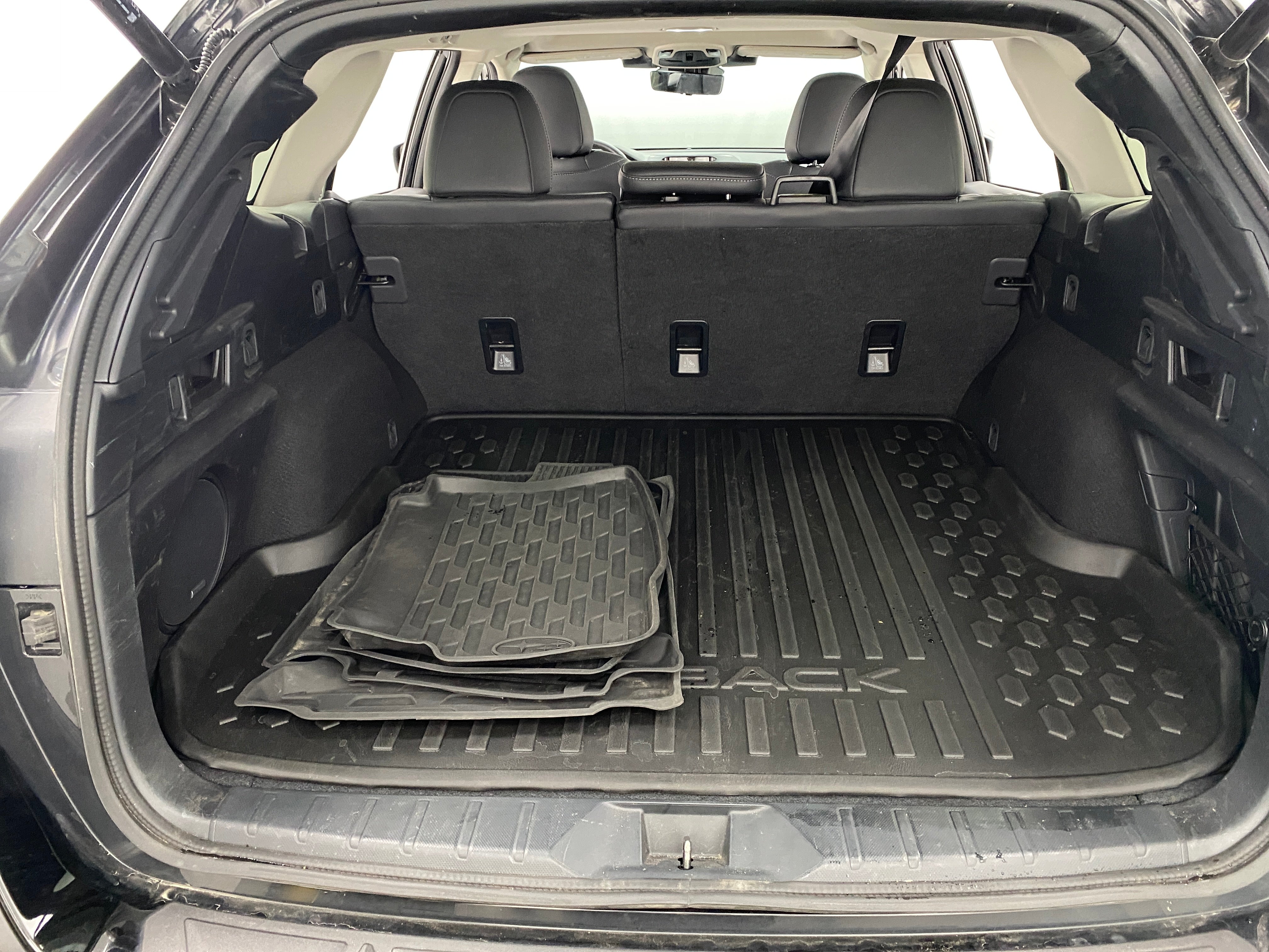 2024 Subaru Outback Touring 6
