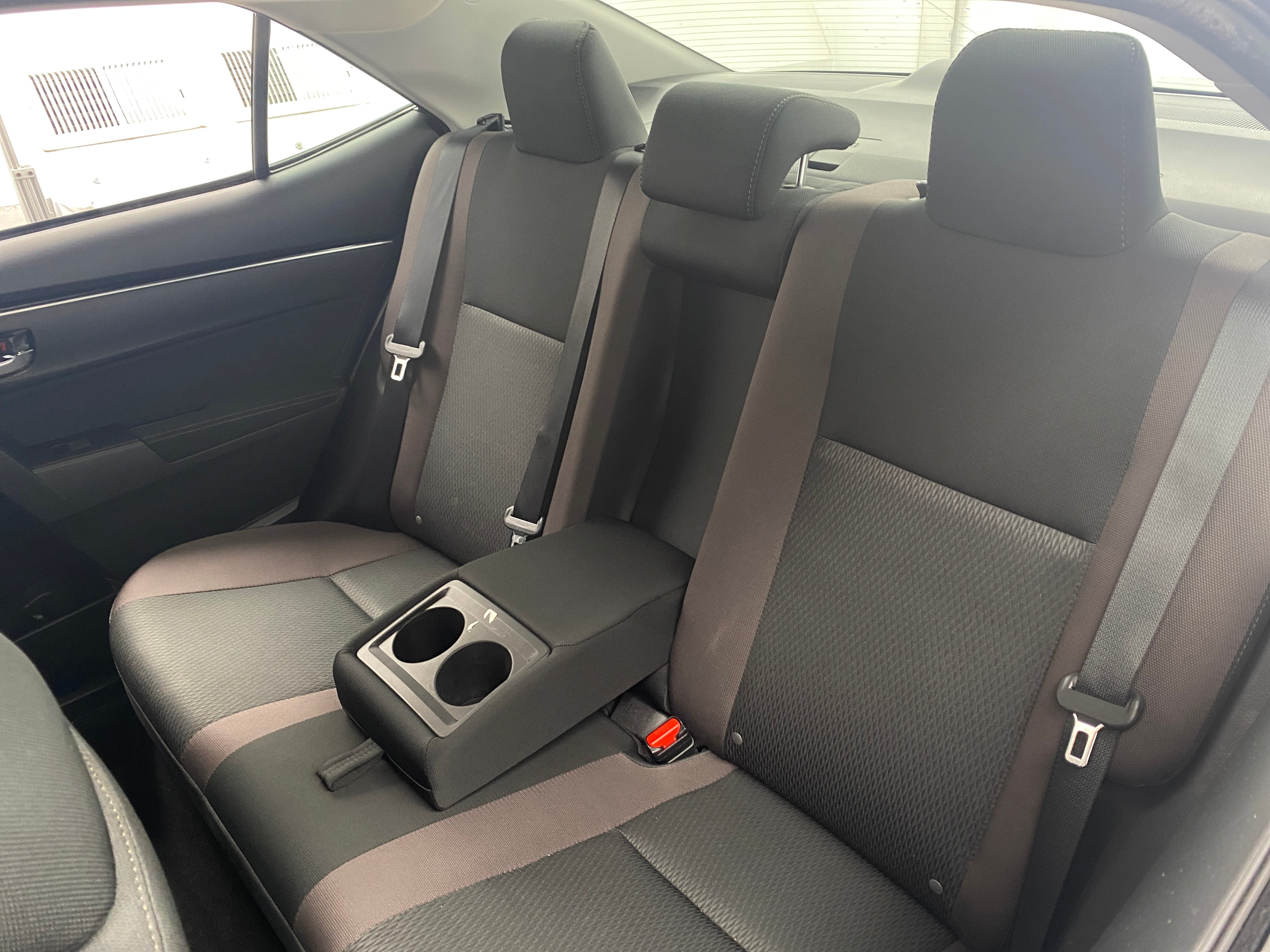2017 Toyota Corolla LE 6