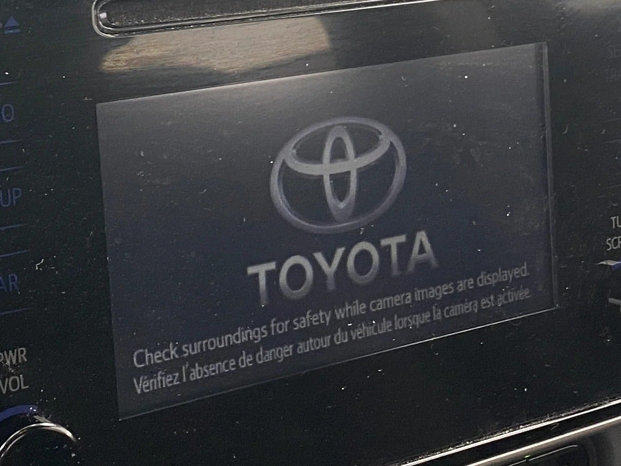 2017 Toyota Corolla LE 4