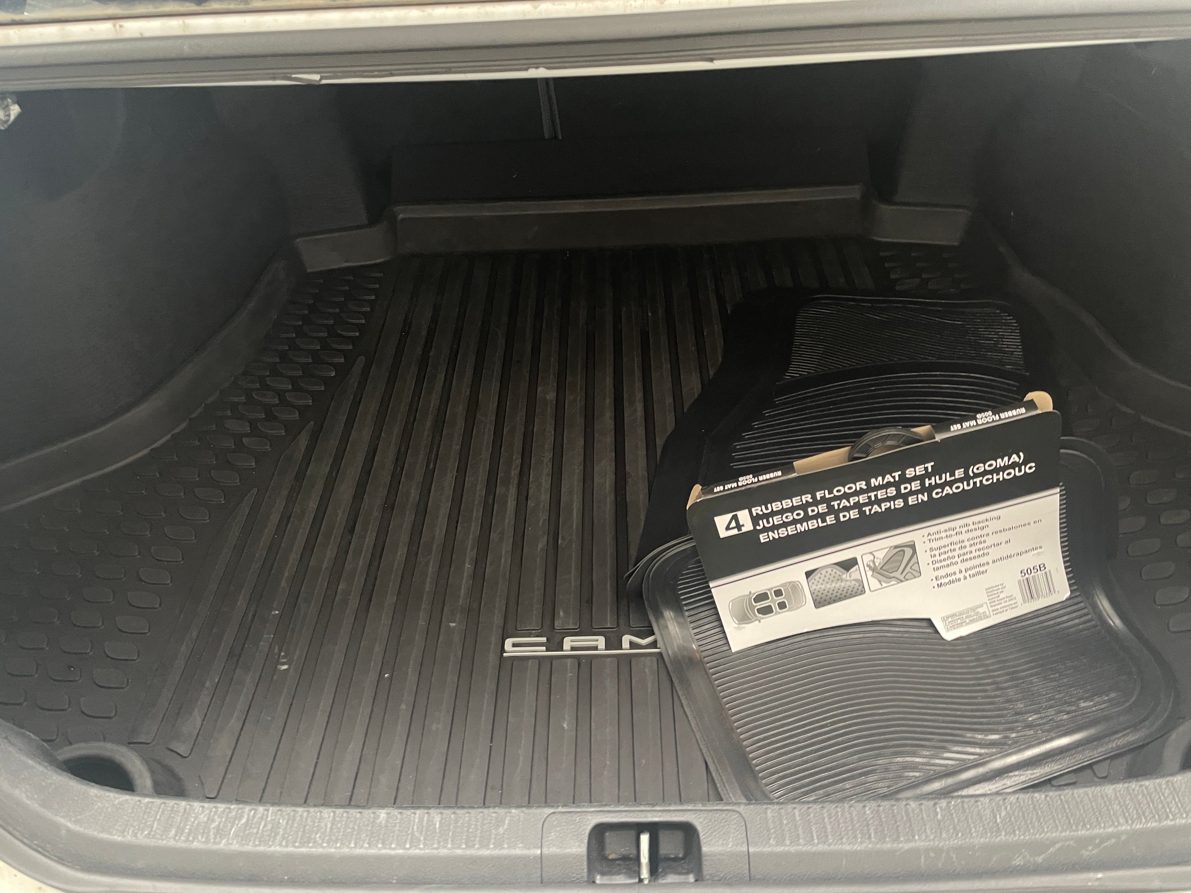 2018 Toyota Camry SE 7