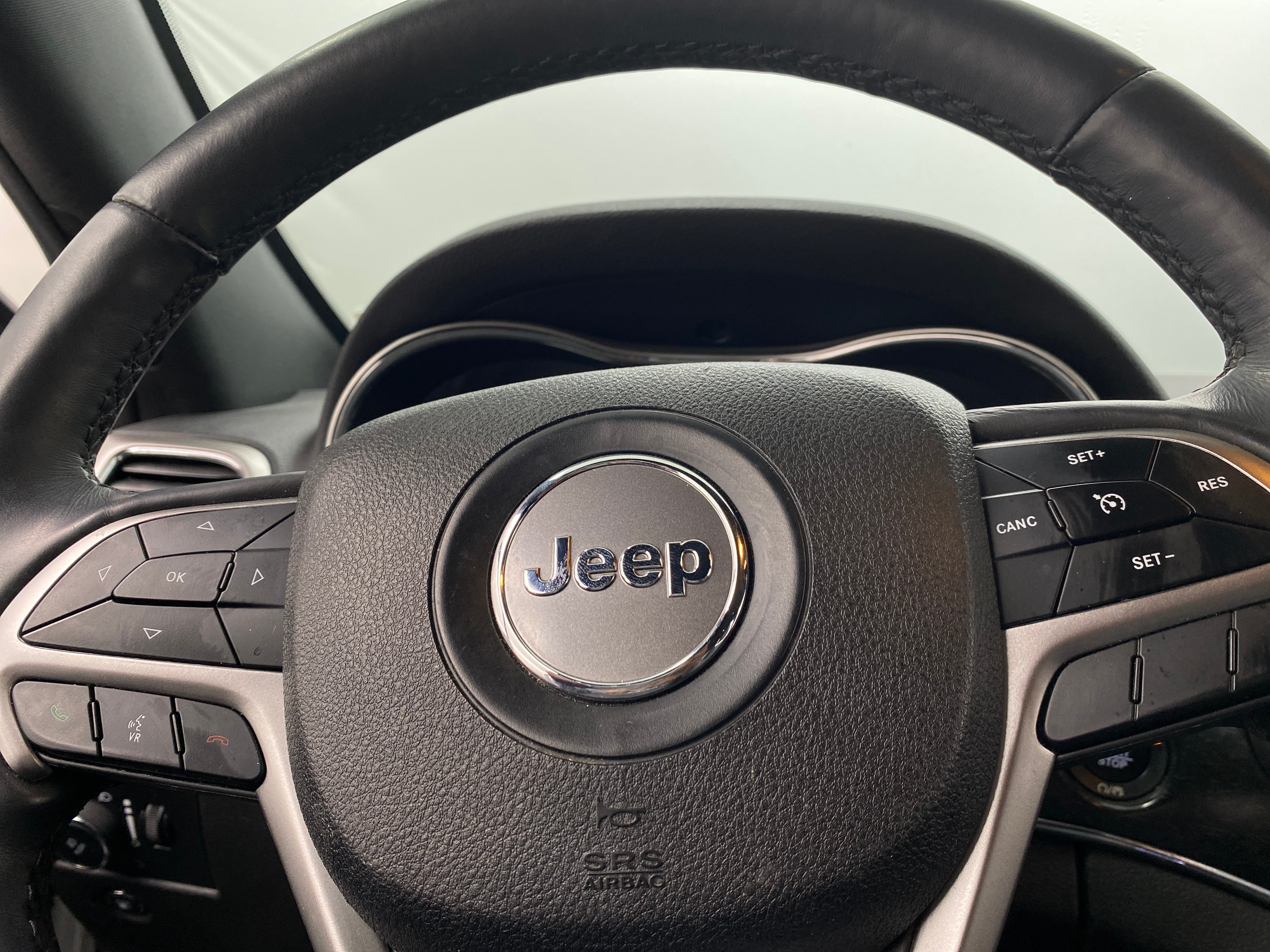 2018 Jeep Grand Cherokee Limited Edition 4