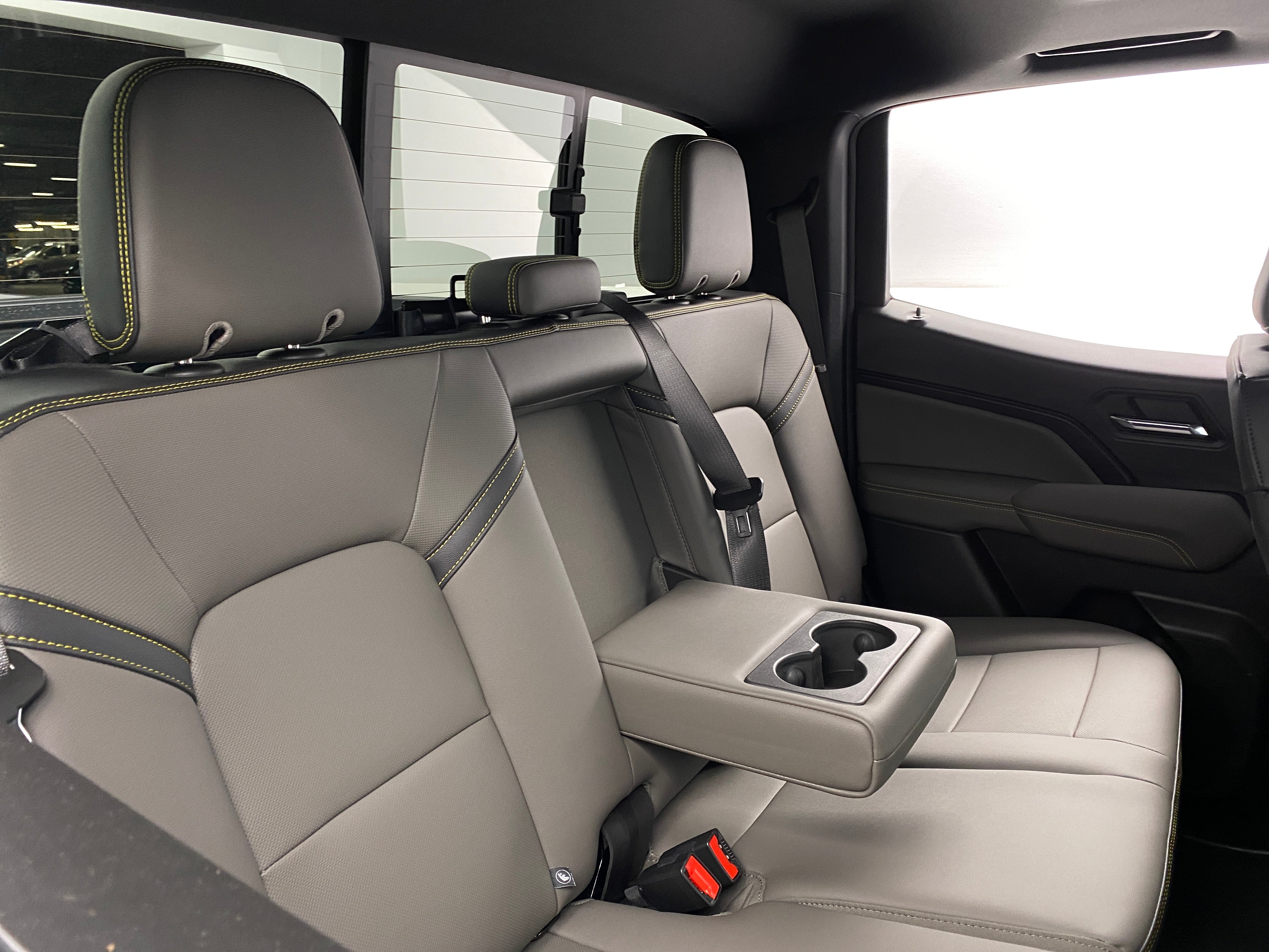 2024 Chevrolet Colorado ZR2 5