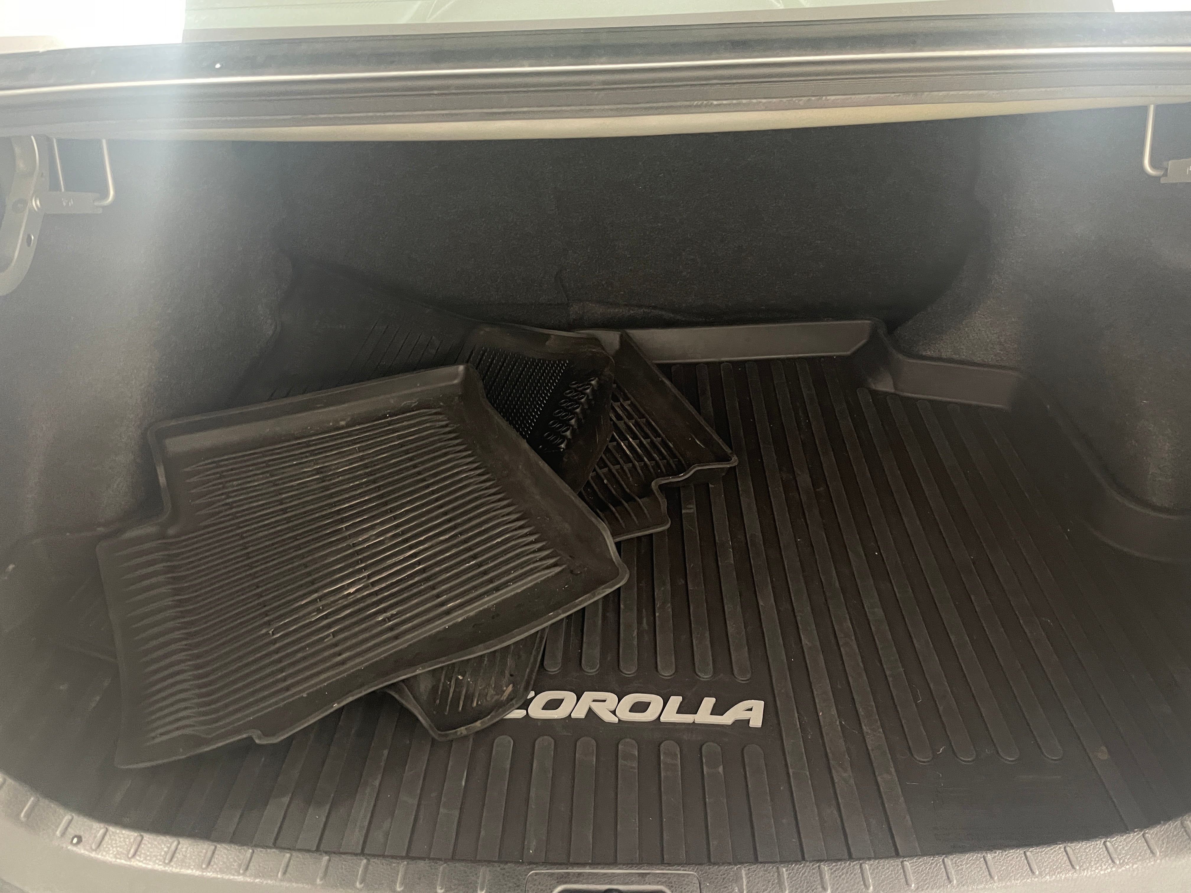 2019 Toyota Corolla SE 7