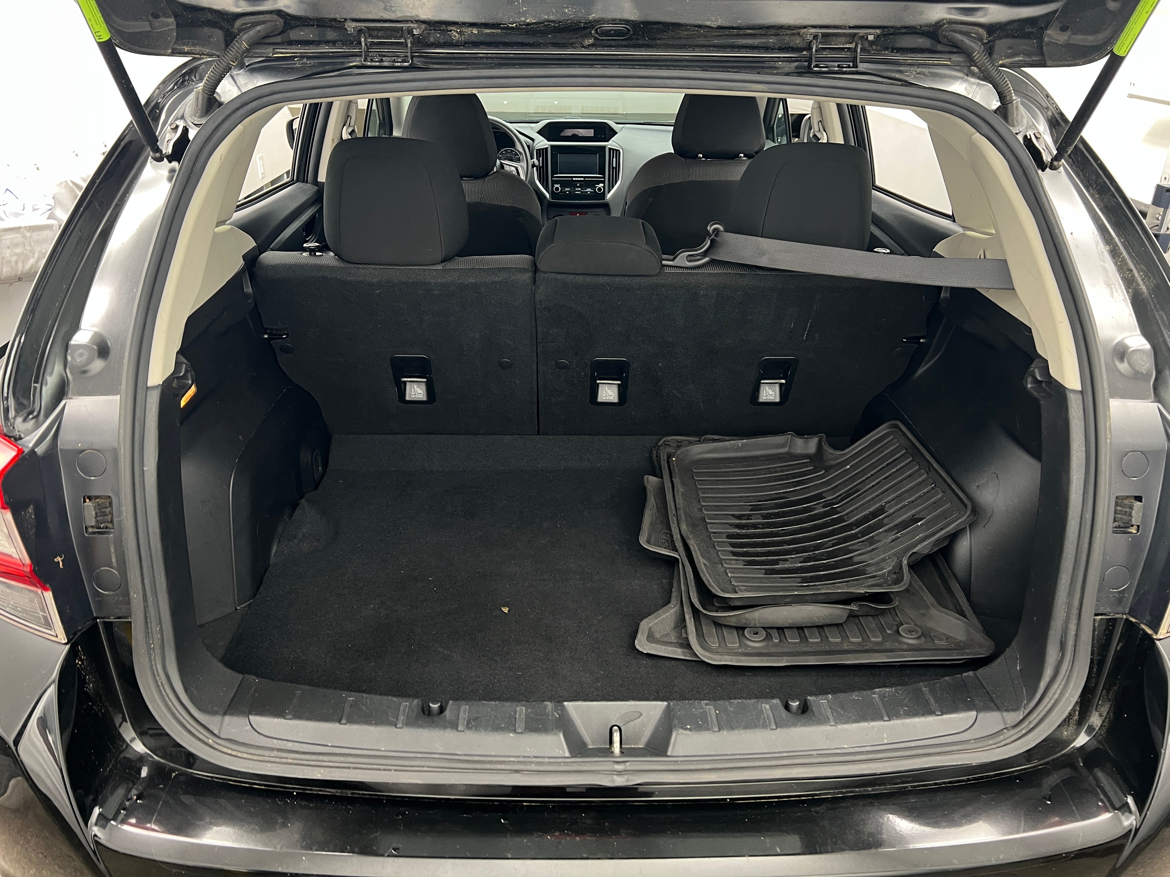 2019 Subaru Impreza 2.0i 7