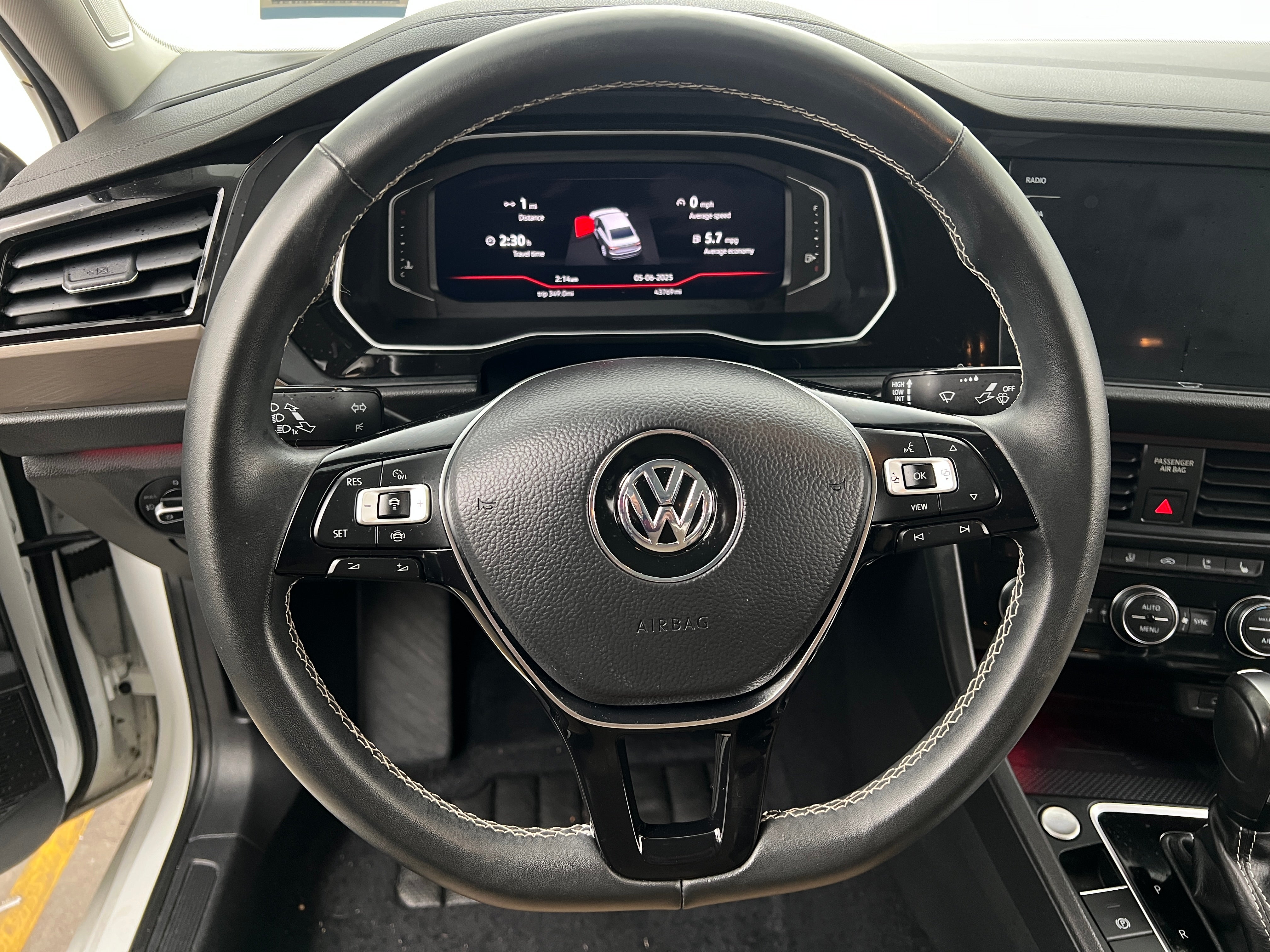 2021 Volkswagen Jetta SEL 4