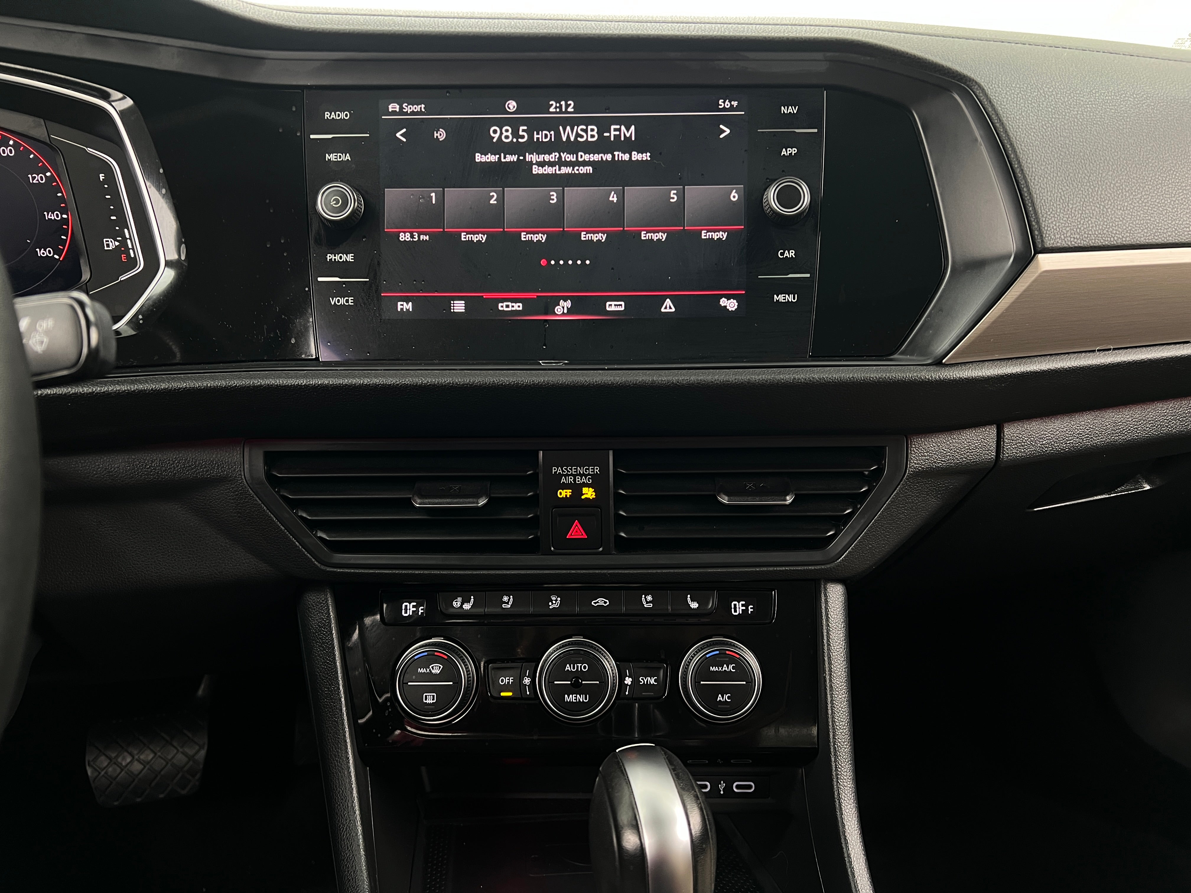 2021 Volkswagen Jetta SEL 3