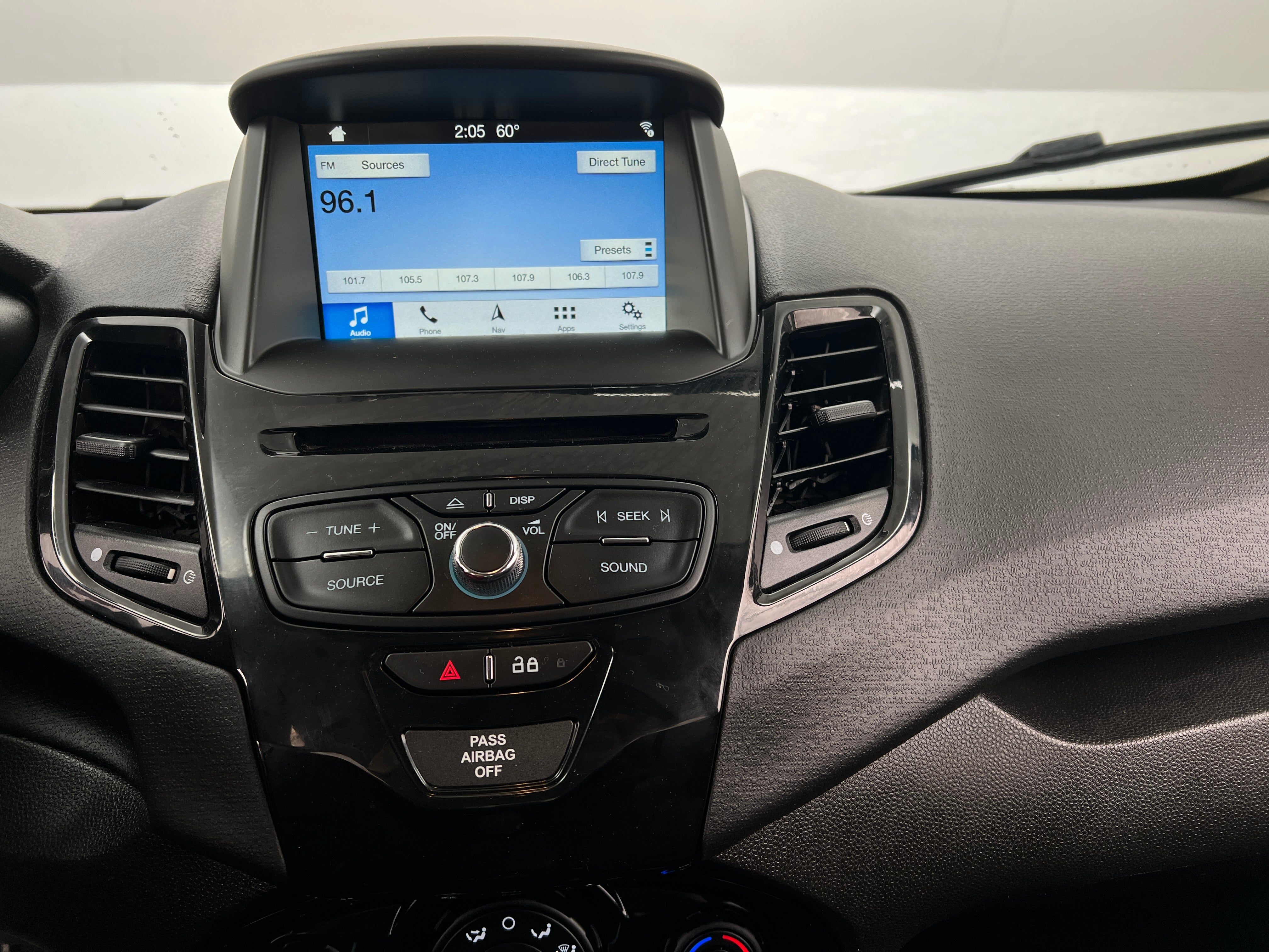 2019 Ford Fiesta ST Line 4