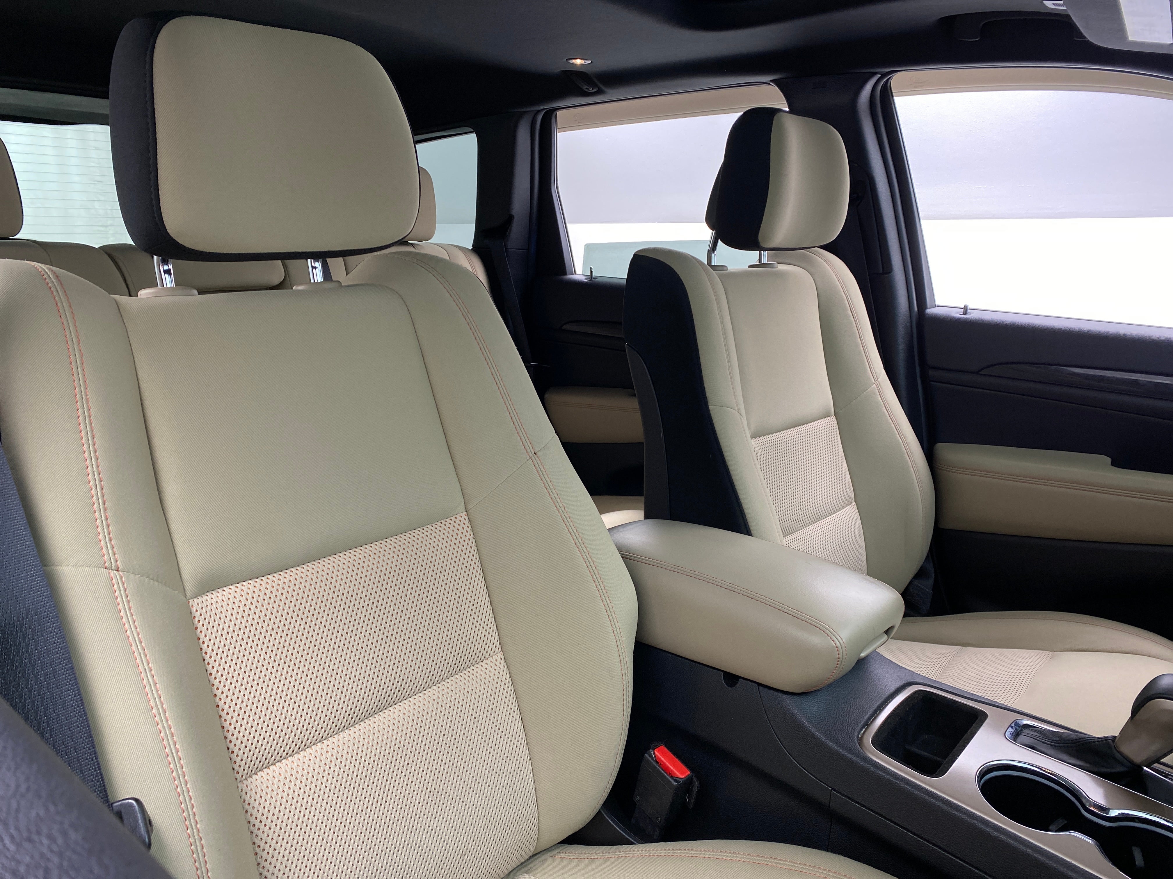 2017 Jeep Grand Cherokee 75th Anniversary Edition 2
