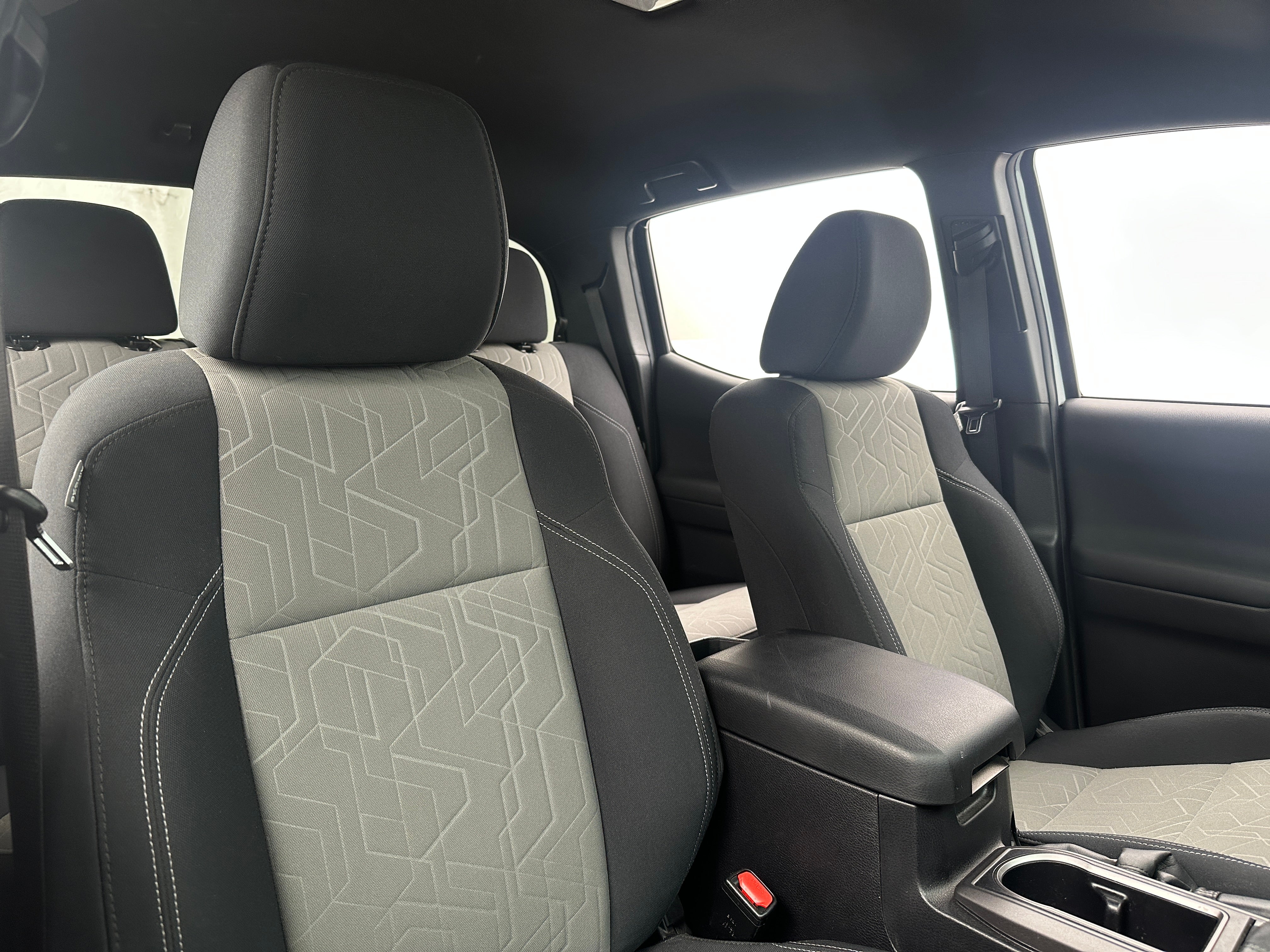 2023 Toyota Tacoma TRD Sport 2