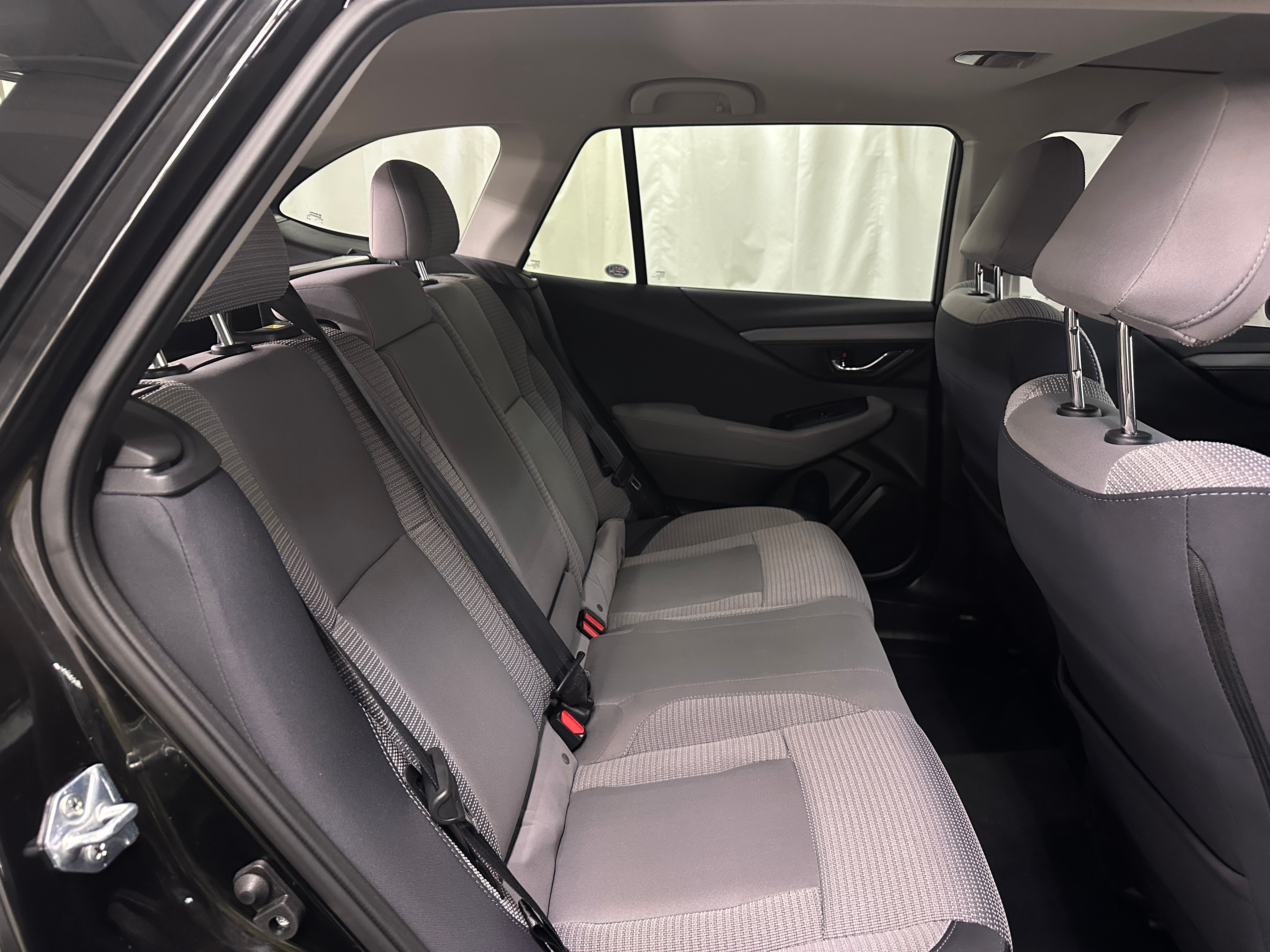 2022 Subaru Outback Premium 6