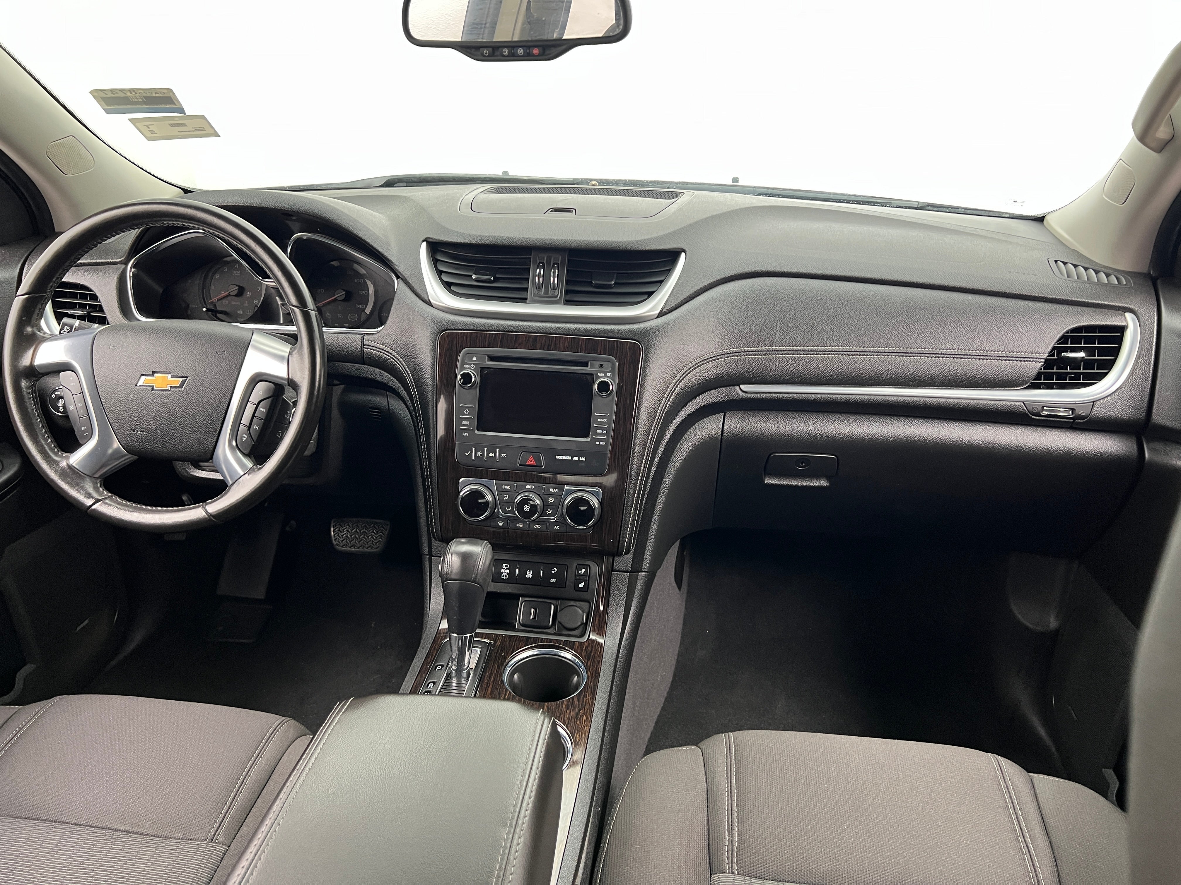2016 Chevrolet Traverse LT 3