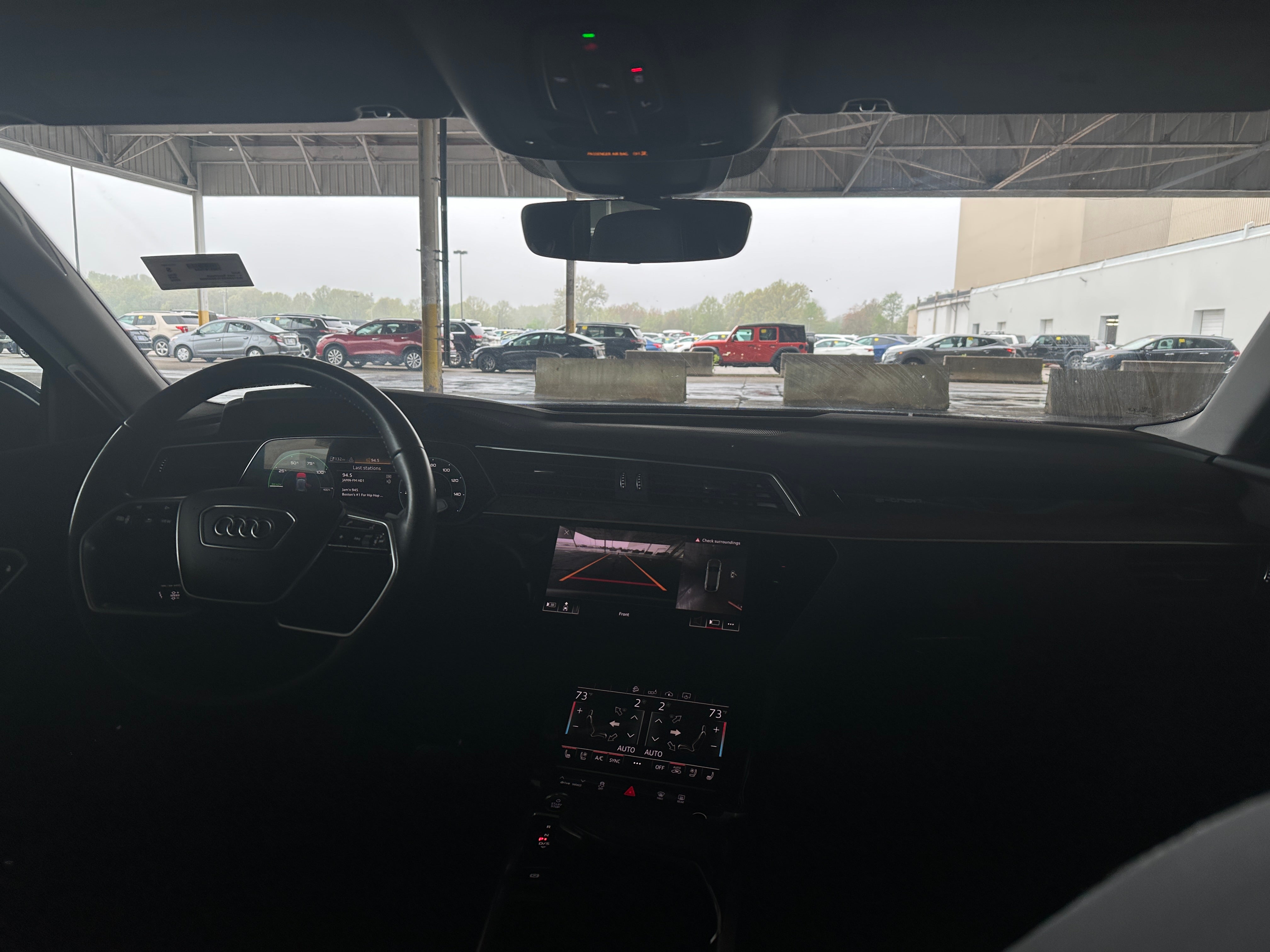 2020 Audi e-tron S Premium Plus 2