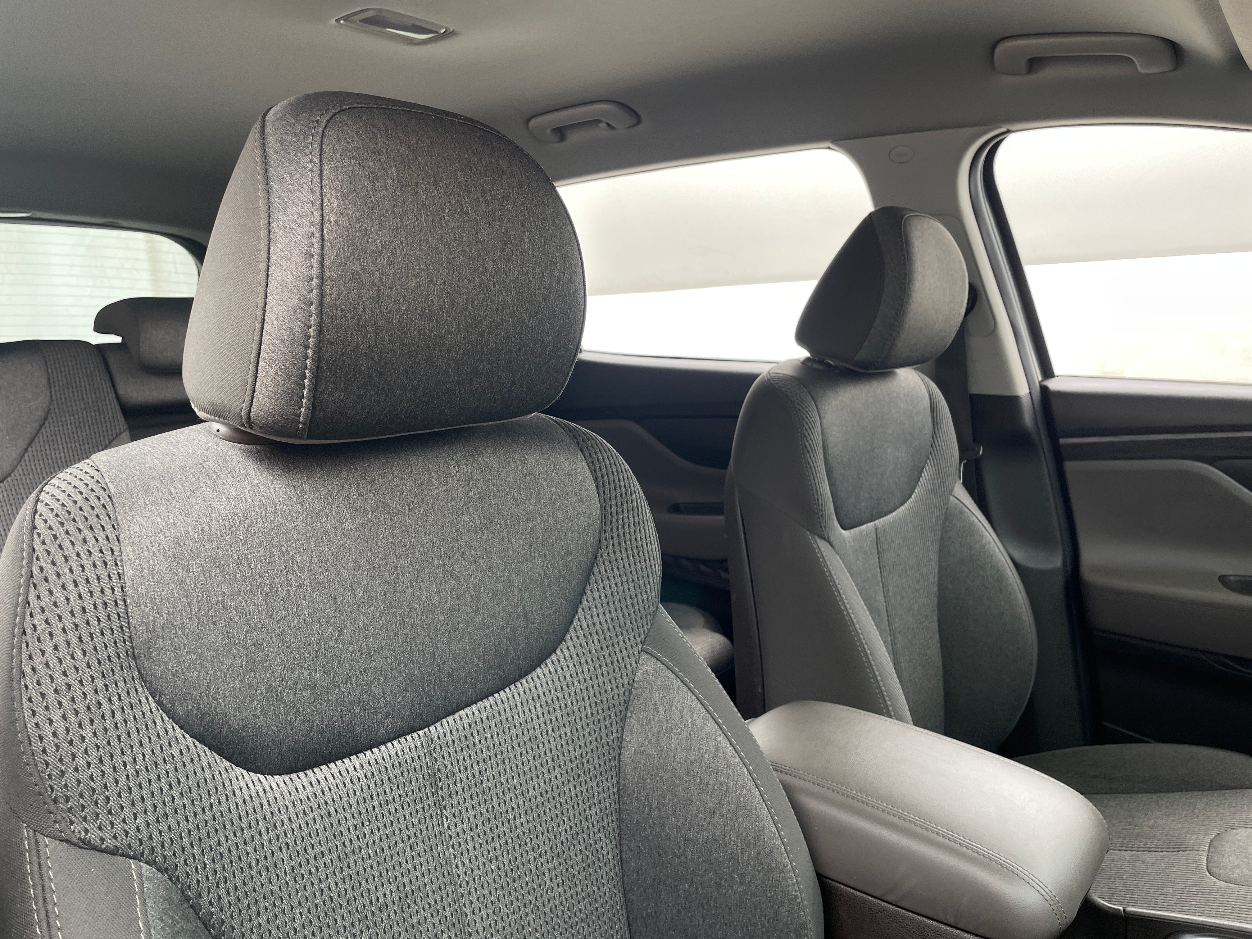 2020 Hyundai Santa Fe SE 2