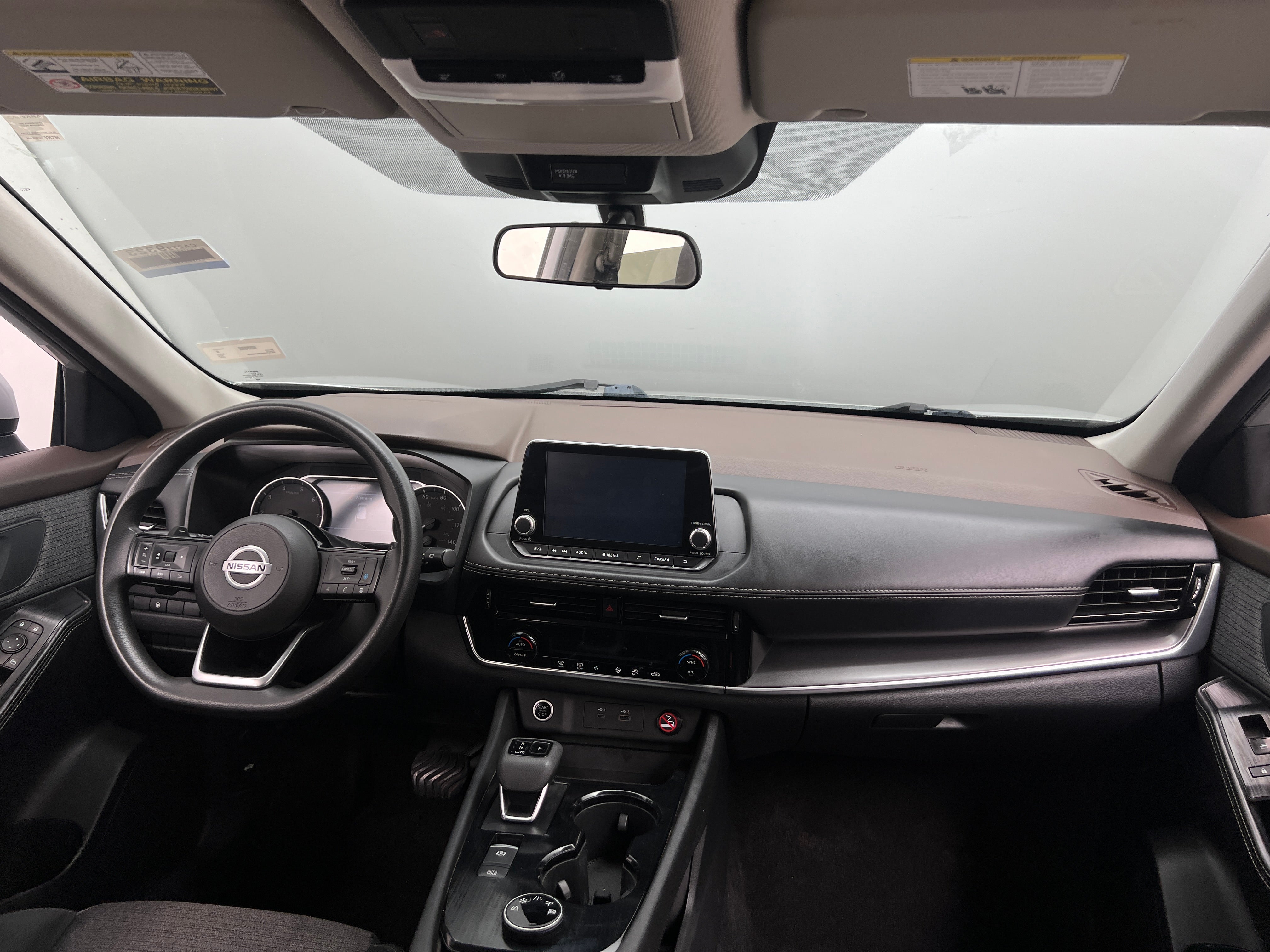 2021 Nissan Rogue SV 3