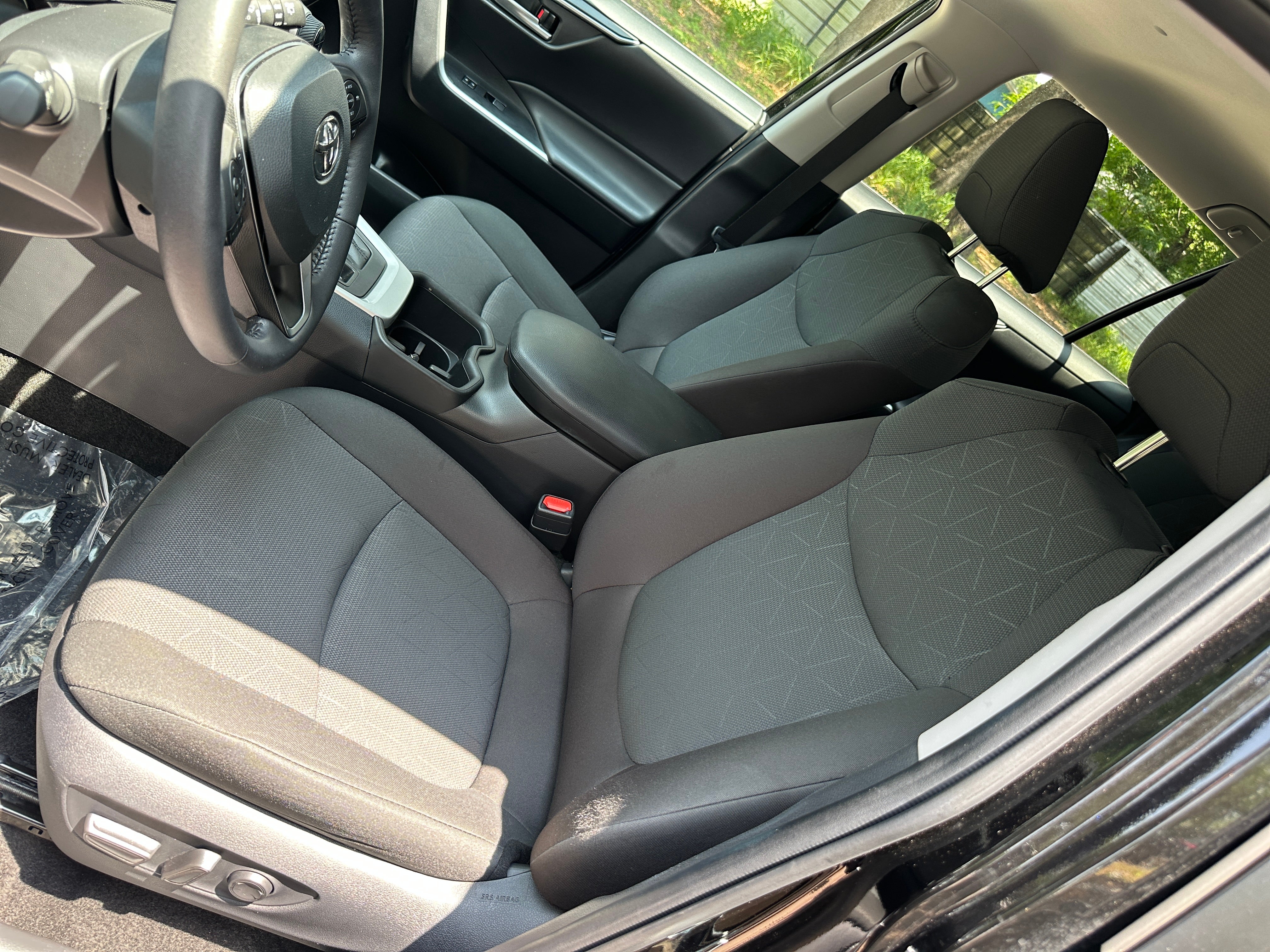 2024 Toyota RAV4 XLE 2