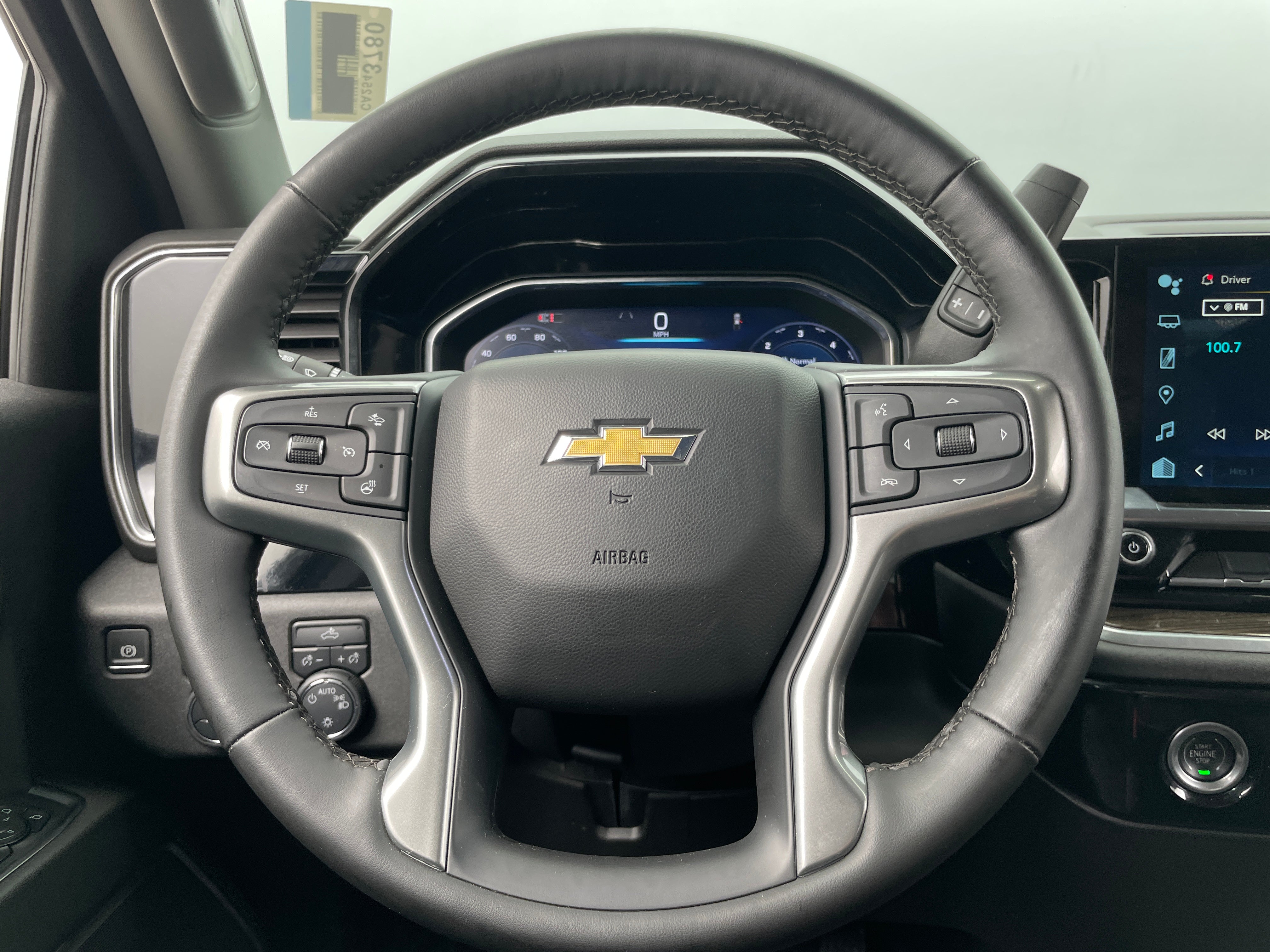 2024 Chevrolet Silverado 1500 LT 5